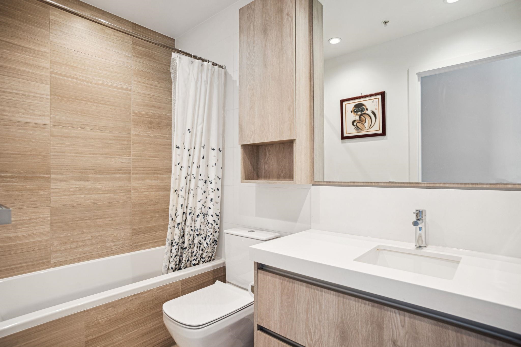 308 6080 MCKAY AVENUE Unit: 308