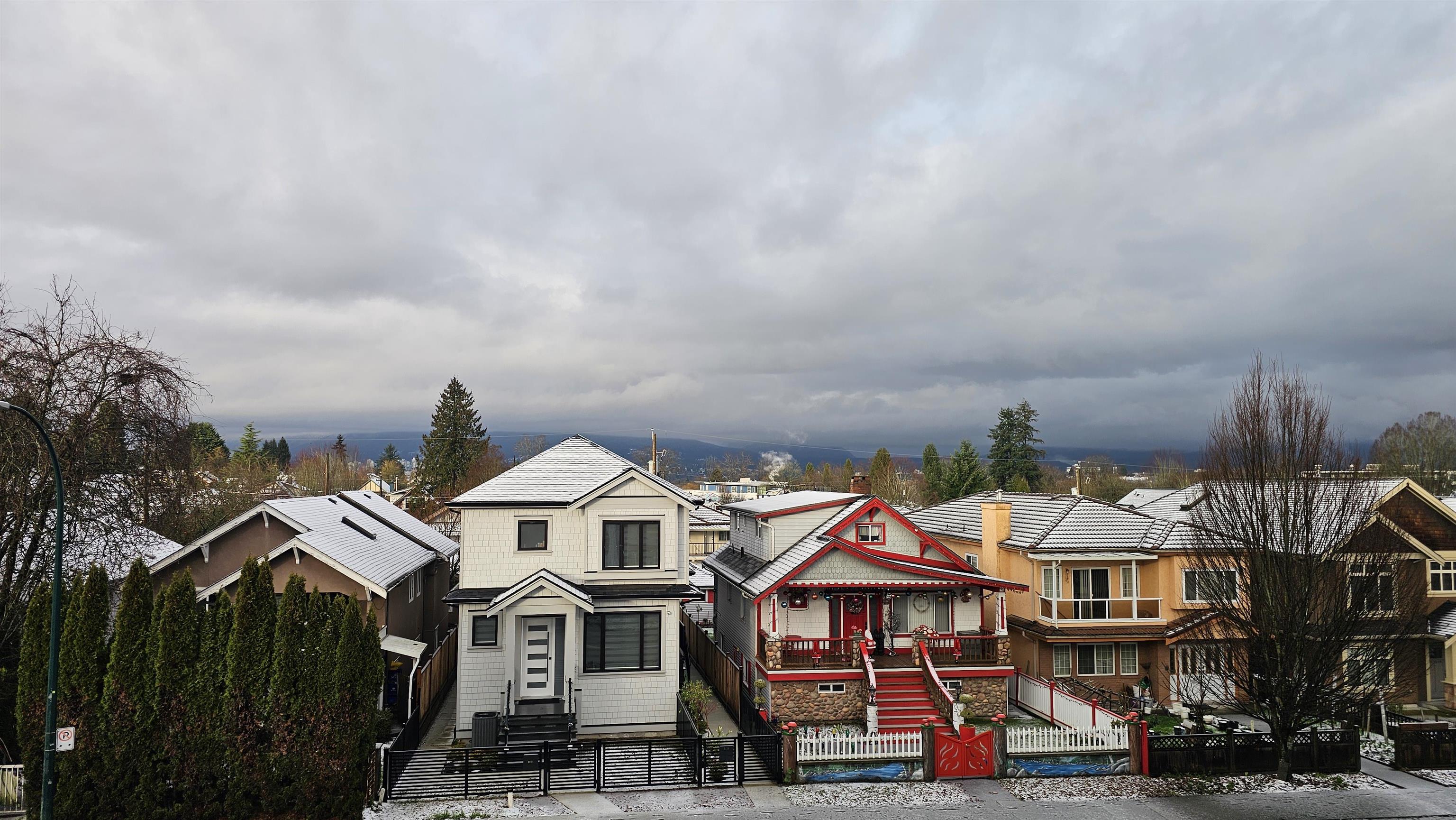 316 2250 E 1ST AVENUE Unit: 316