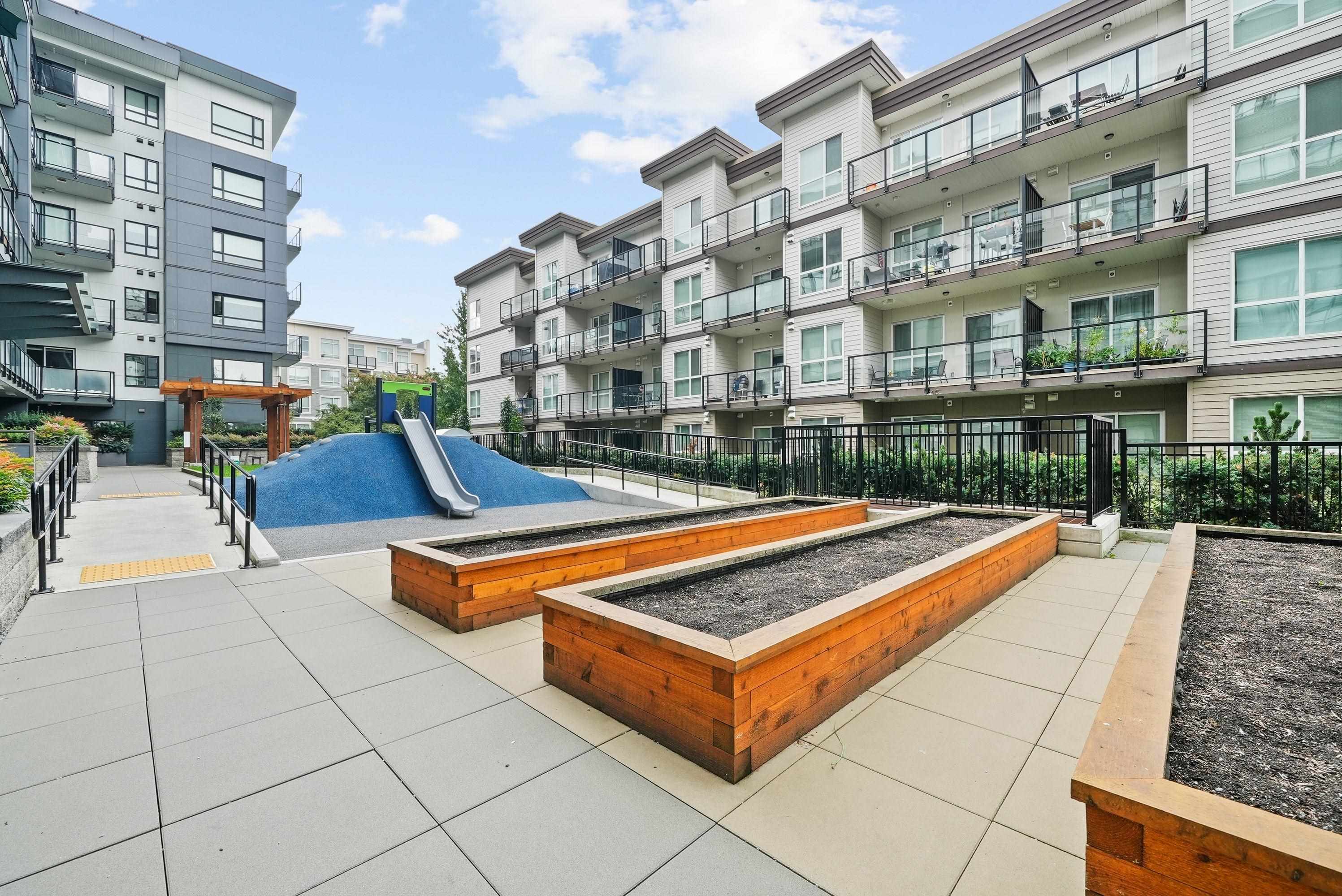 211 10777 138 STREET Unit: 211