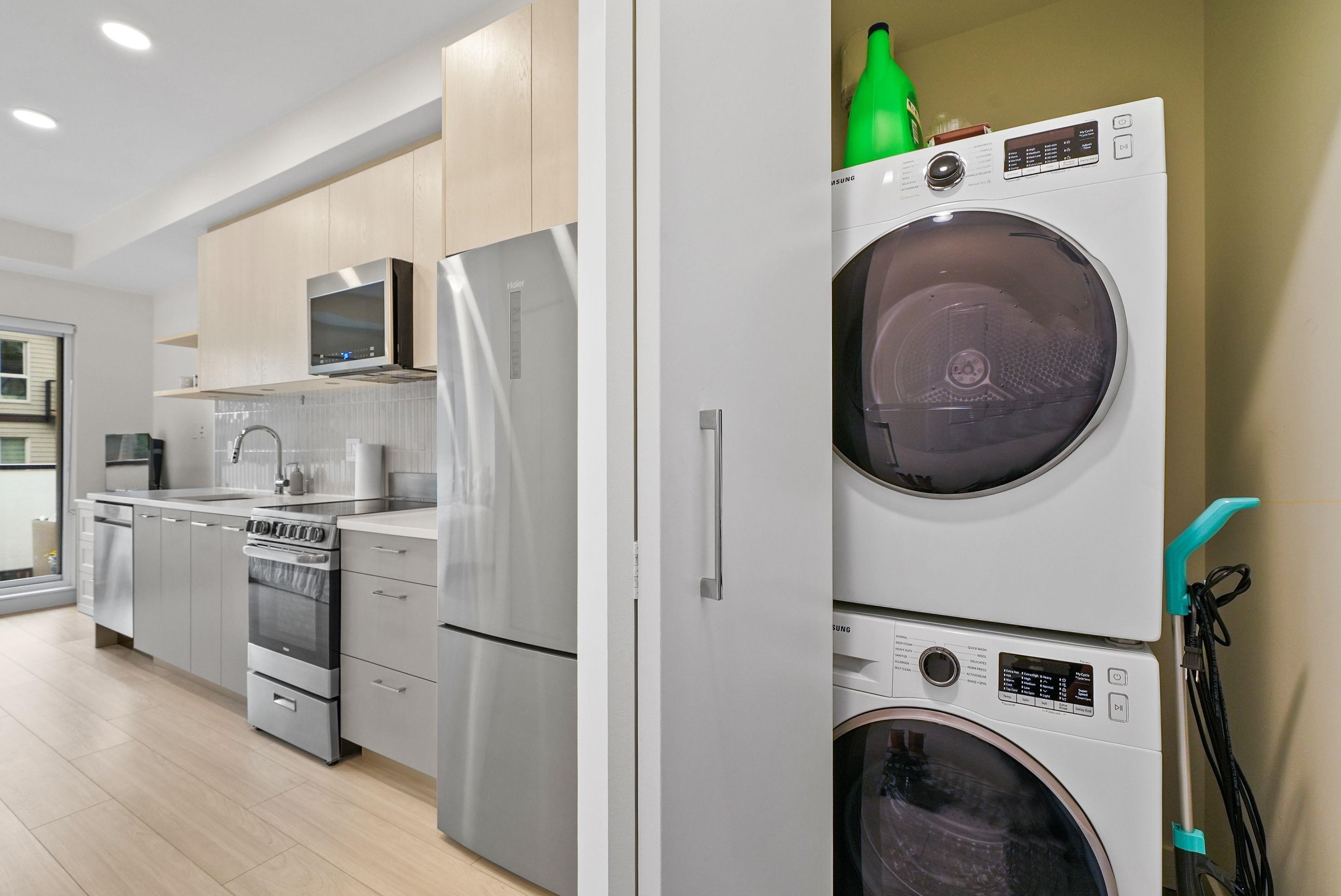 211 10777 138 STREET Unit: 211