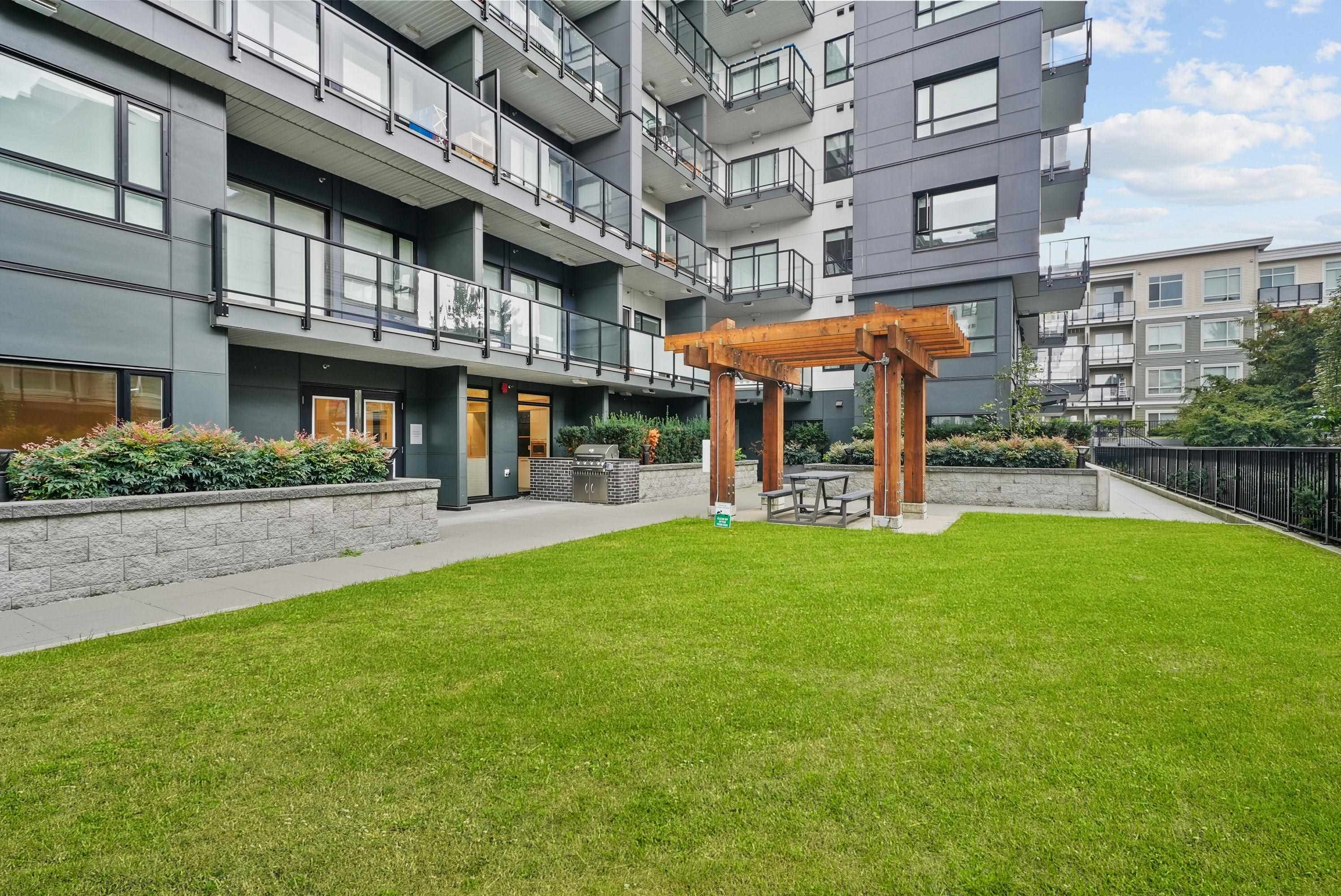 211 10777 138 STREET Unit: 211