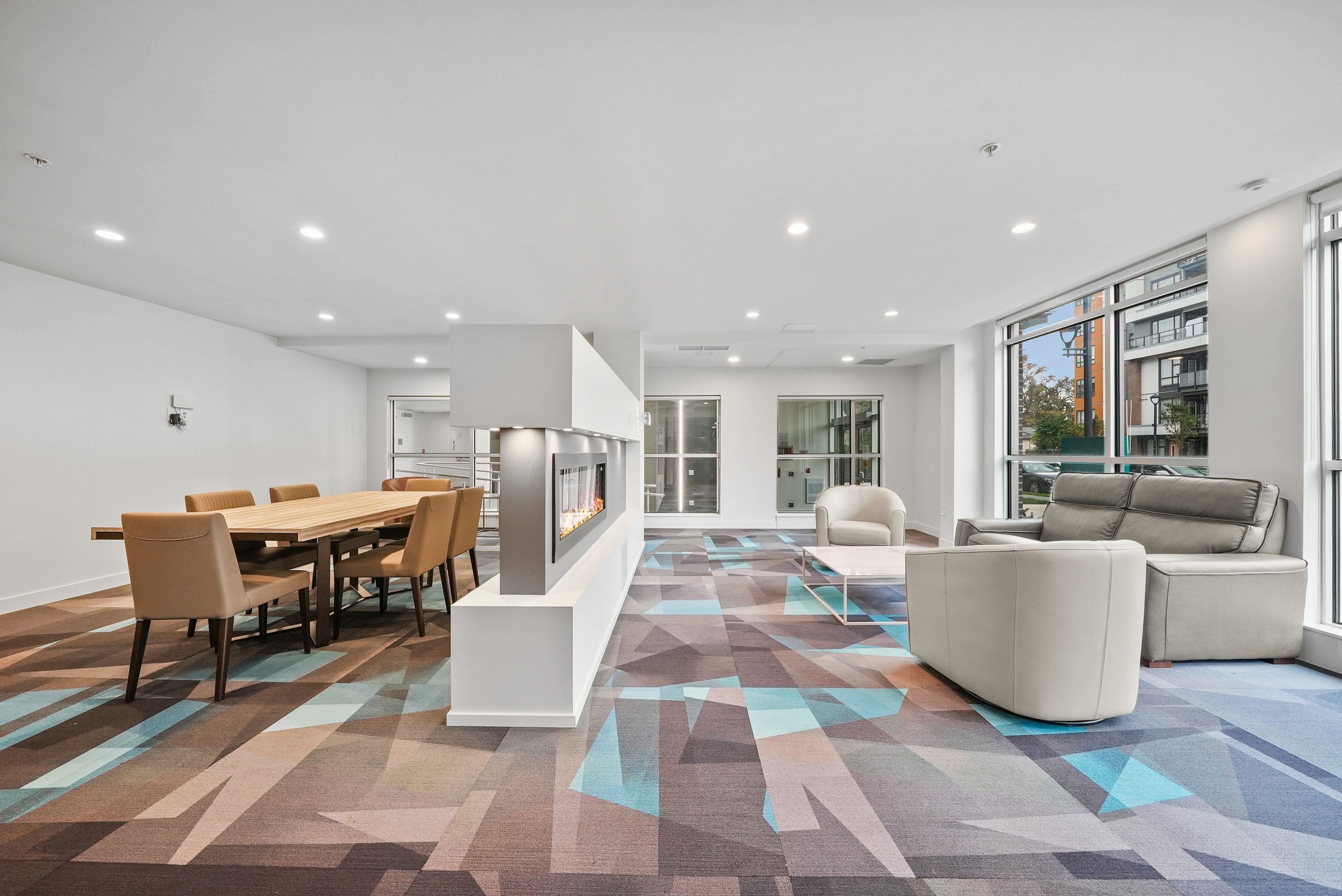 211 10777 138 STREET Unit: 211