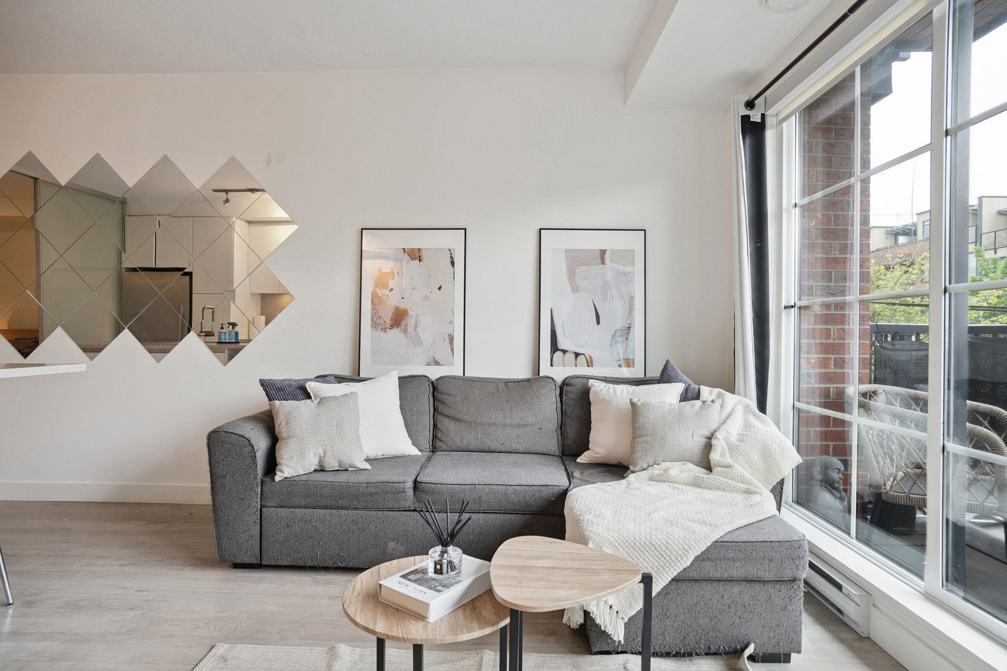 205 2141 E HASTINGS STREET Unit: 205