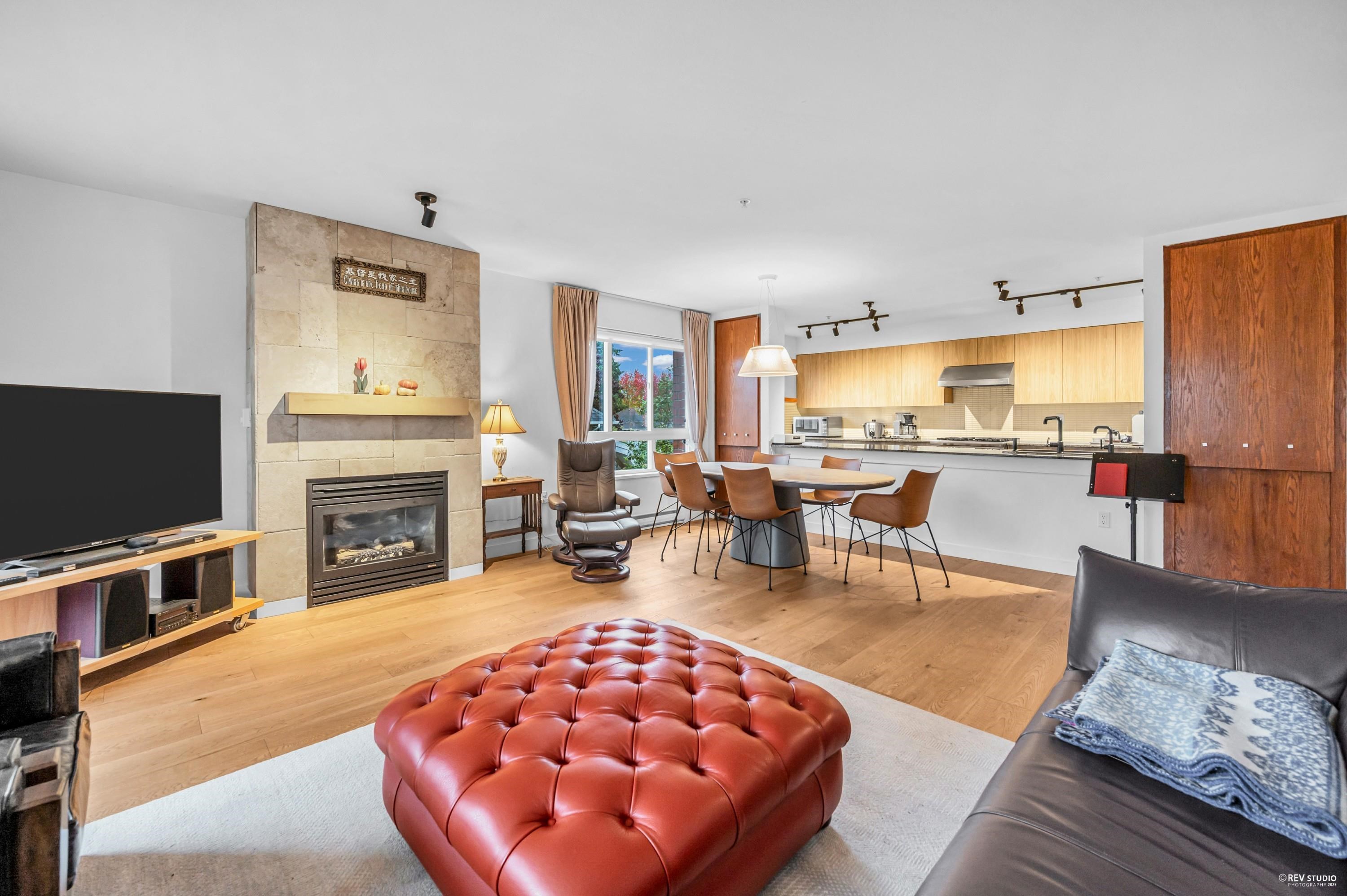 301 2096 W 46TH AVENUE Unit: 301