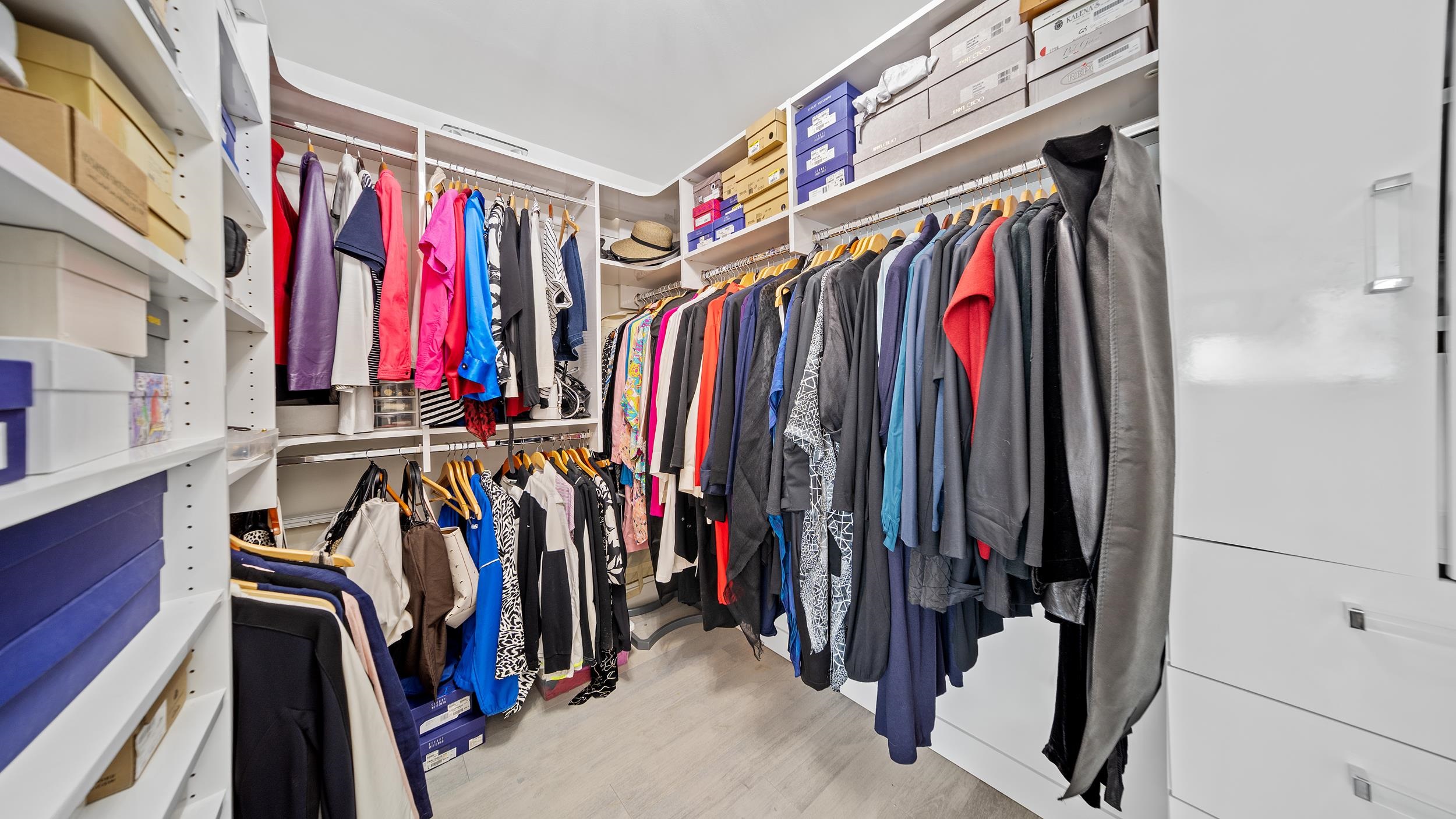 1802 1238 RICHARDS STREET Unit: 1802