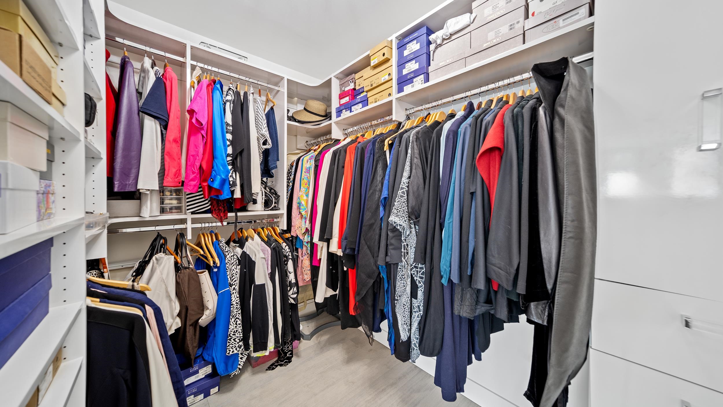 1802 1238 RICHARDS STREET Unit: 1802