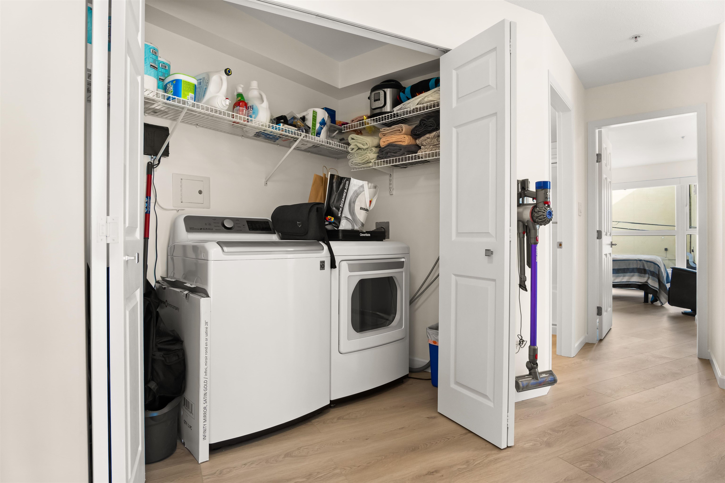 206 1119 VIDAL STREET Unit: 206