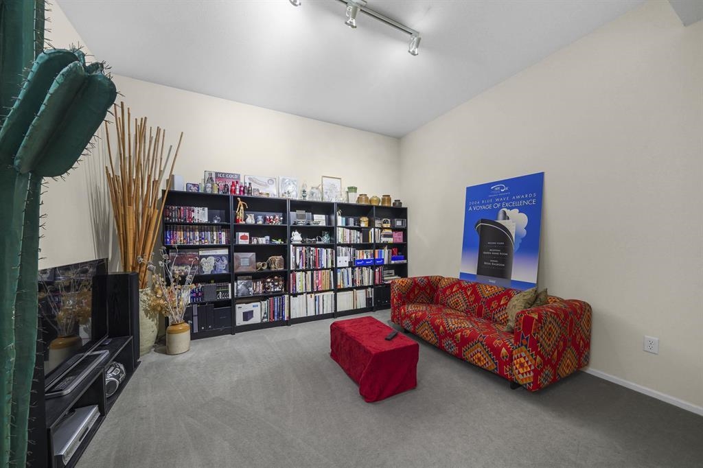 46 2351 PARKWAY BOULEVARD Unit: 46