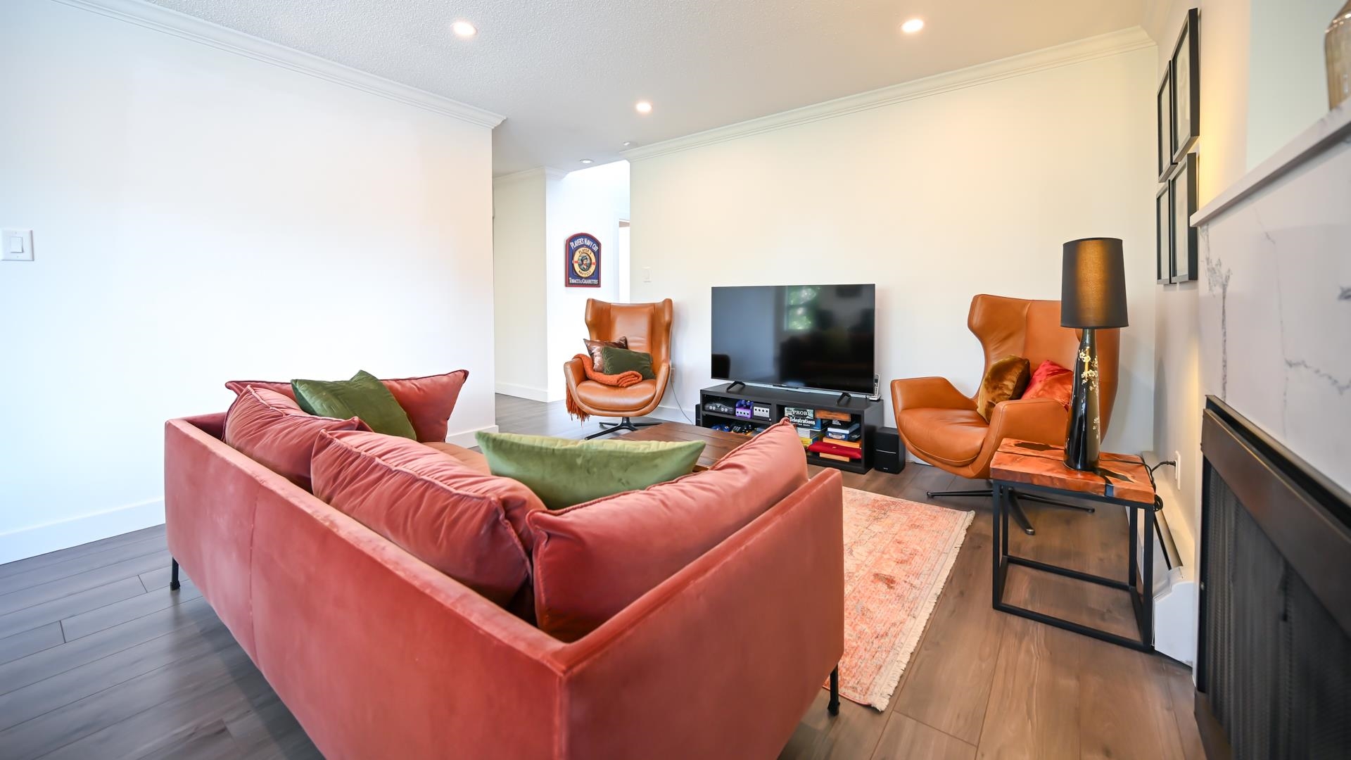 306 1250 W 12TH AVENUE Unit: 306