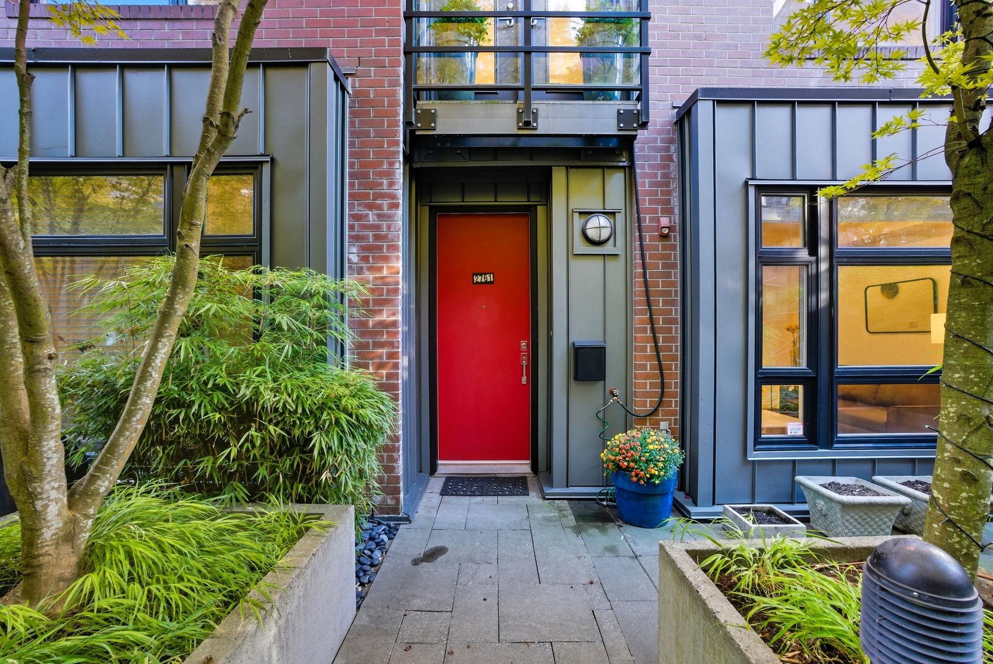 2761 GUELPH STREET