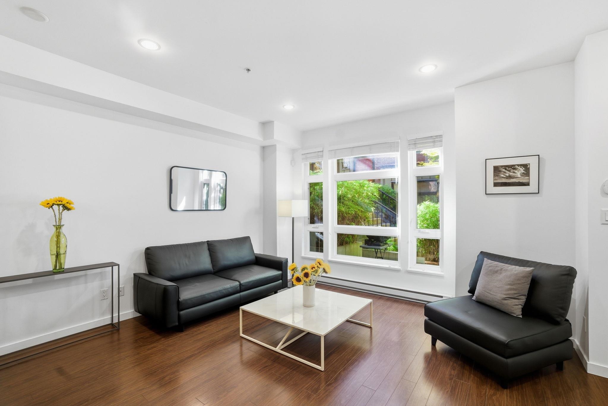 2761 GUELPH STREET