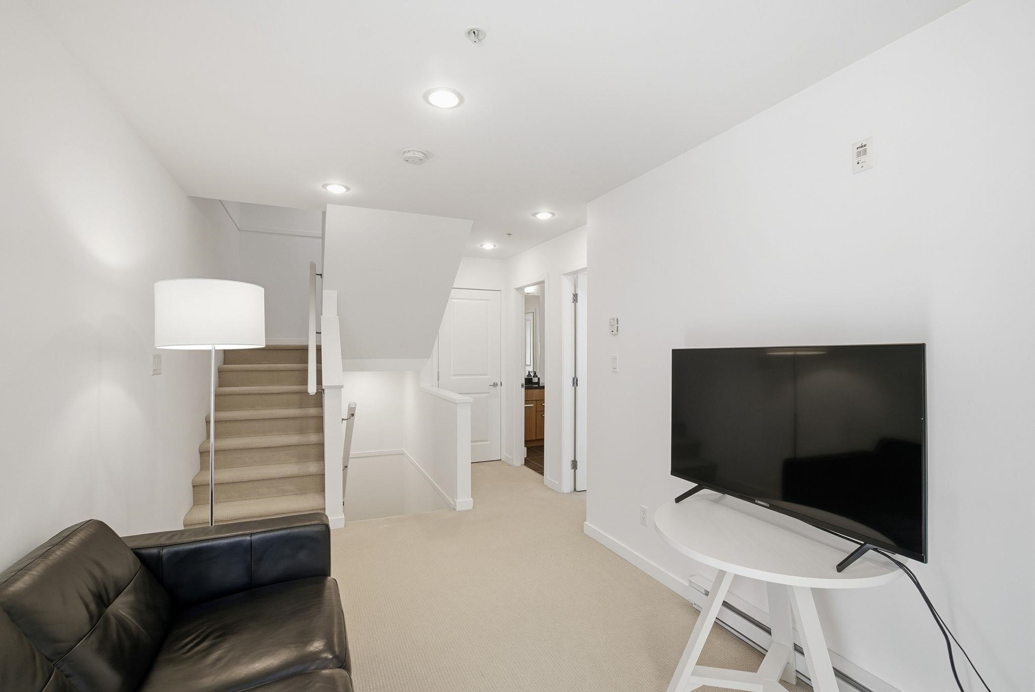 2761 GUELPH STREET