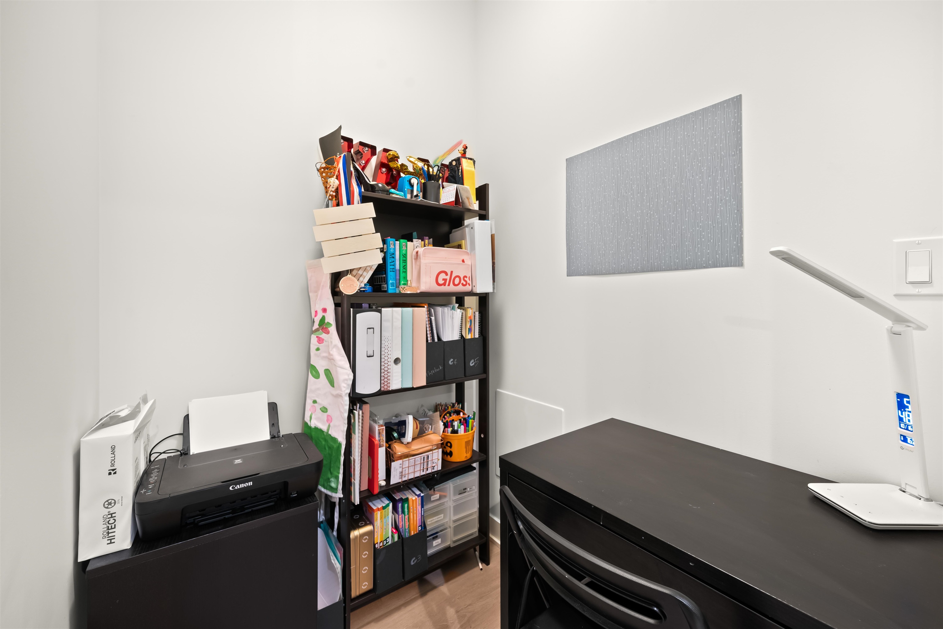 207 8850 UNIVERSITY CRESCENT Unit: 207