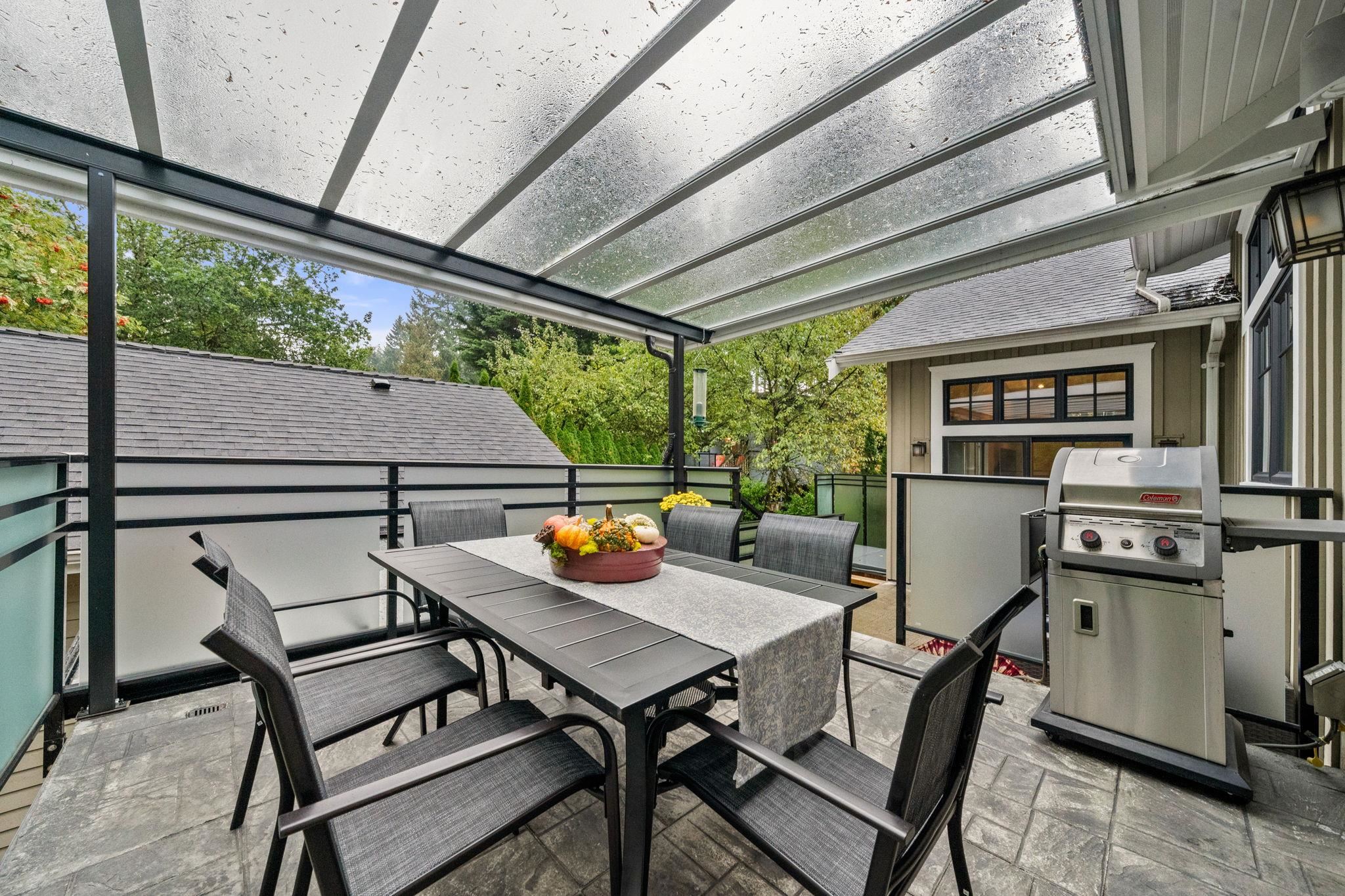 2140 PEMBERTON AVENUE