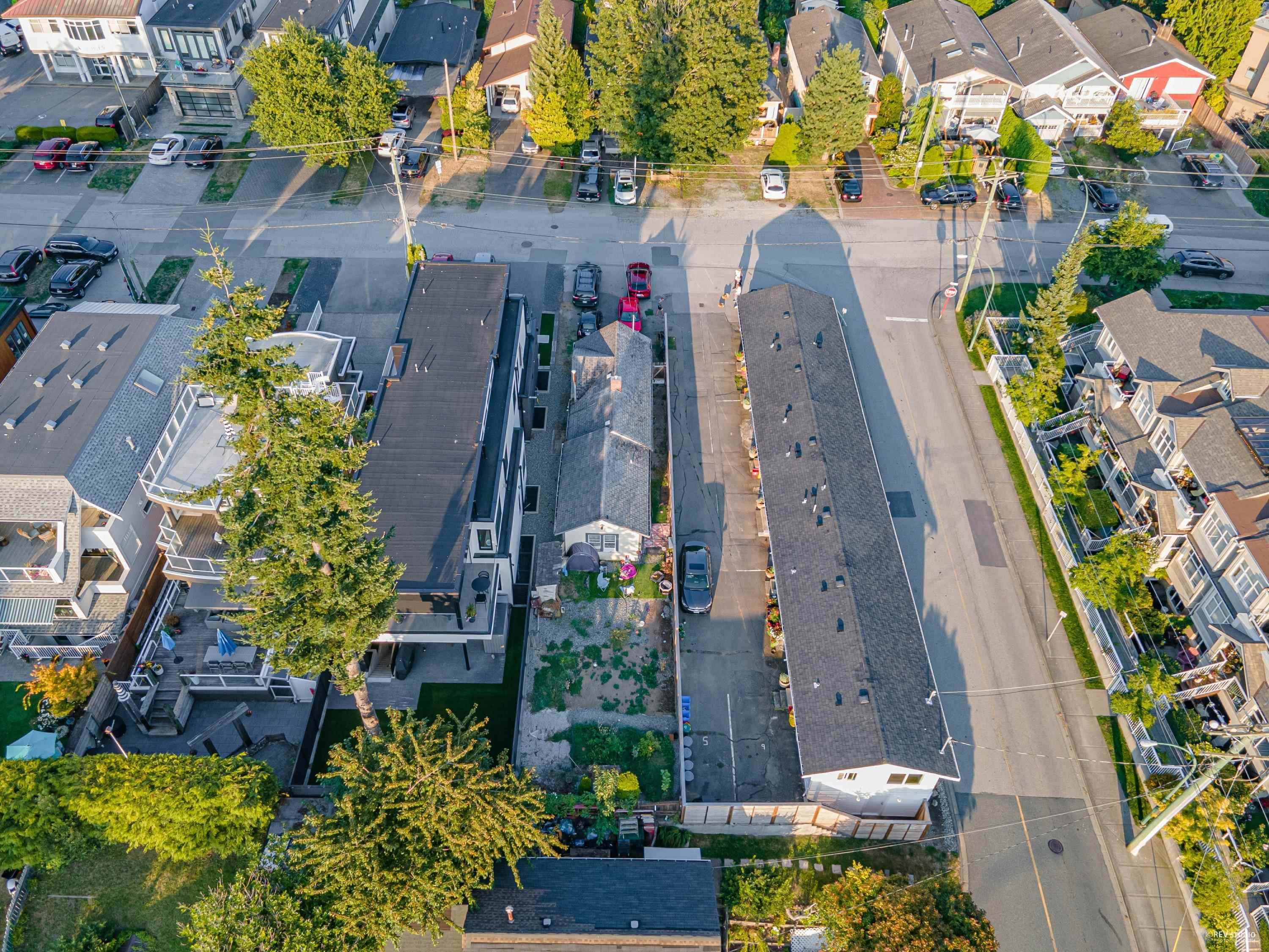 853 MAPLE STREET, White Rock