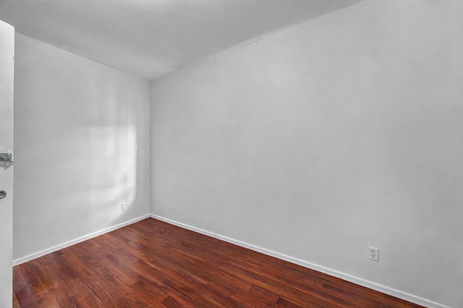 853 MAPLE STREET, White Rock