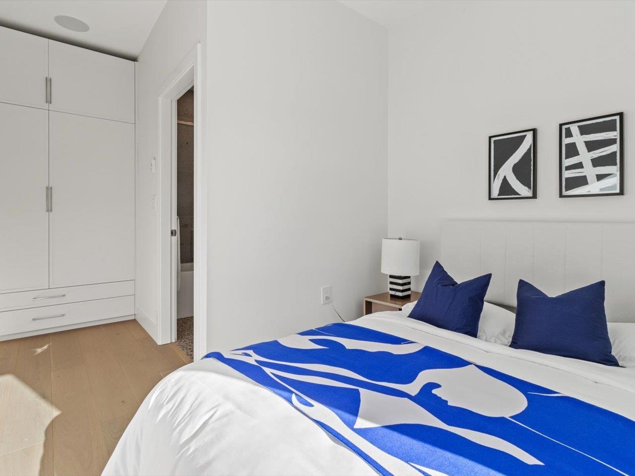 4687 W 15TH AVE AVENUE, Vancouver