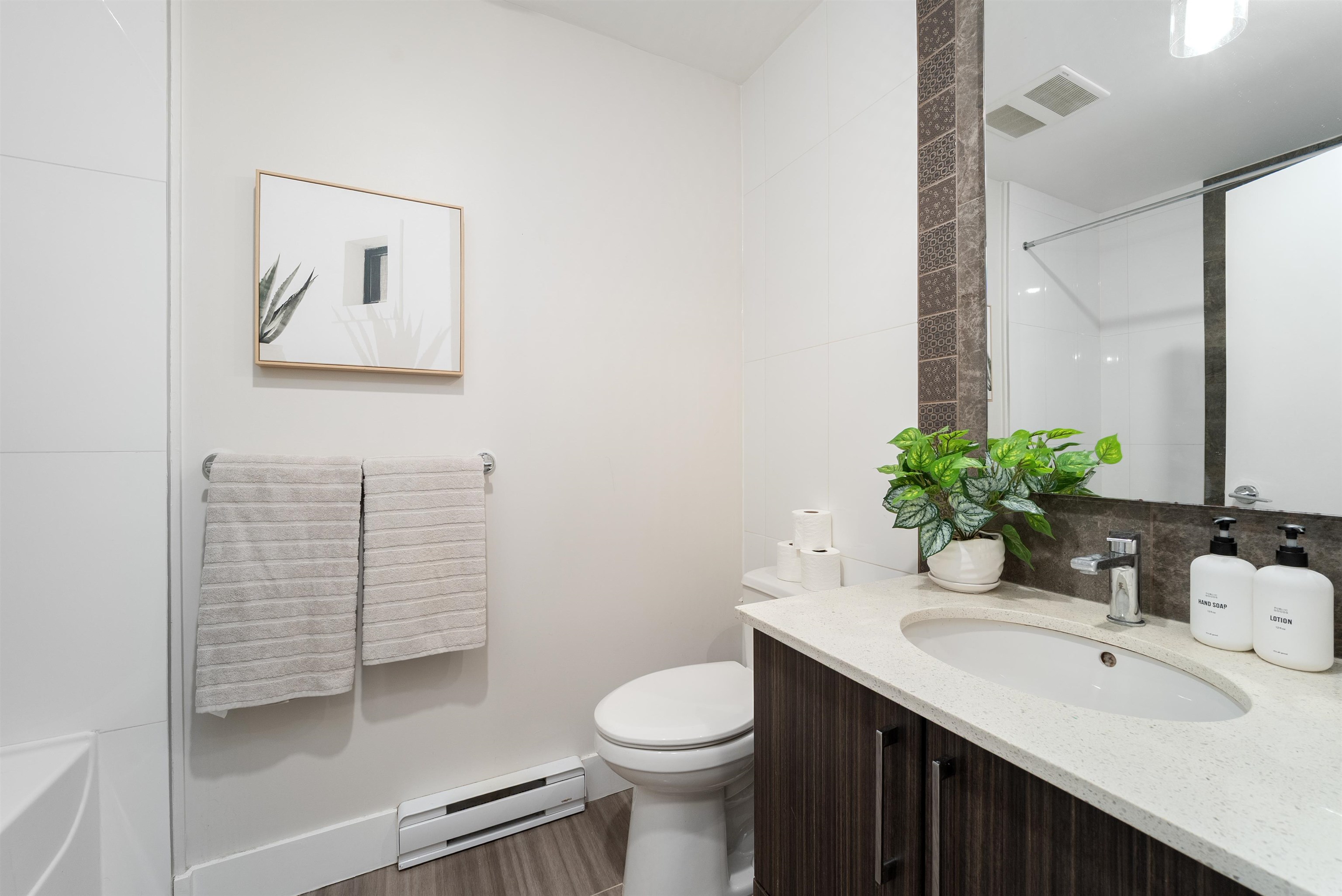 C125 20211 66 AVENUE, Langley Unit: C125