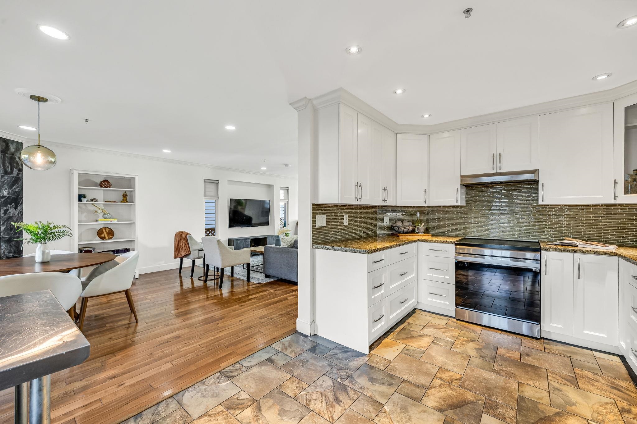 3191 E EIGHT AVENUE, Vancouver