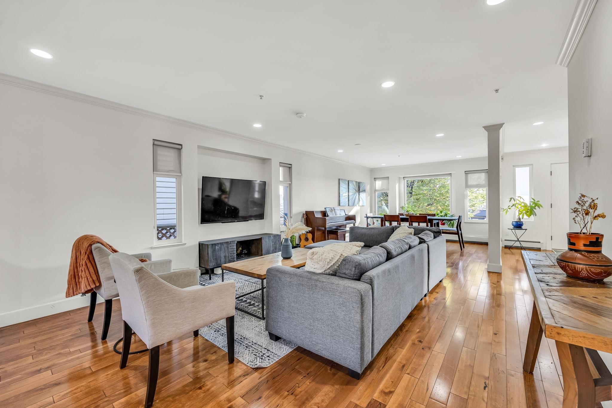 3191 E EIGHT AVENUE, Vancouver