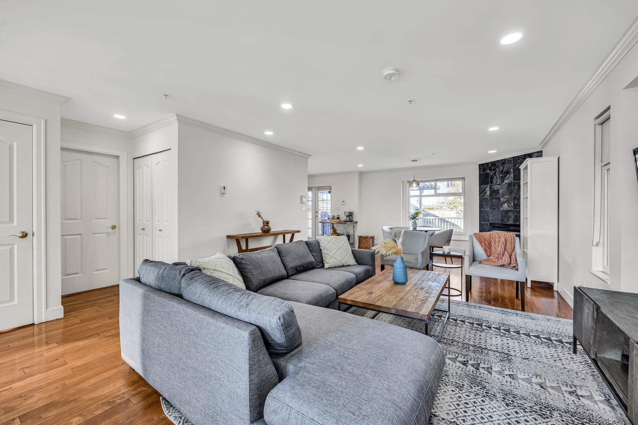 3191 E EIGHT AVENUE, Vancouver