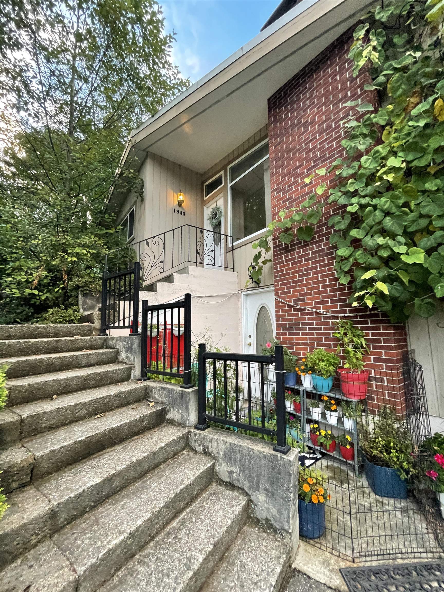 1940 ST JOHNS STREET, Port Moody