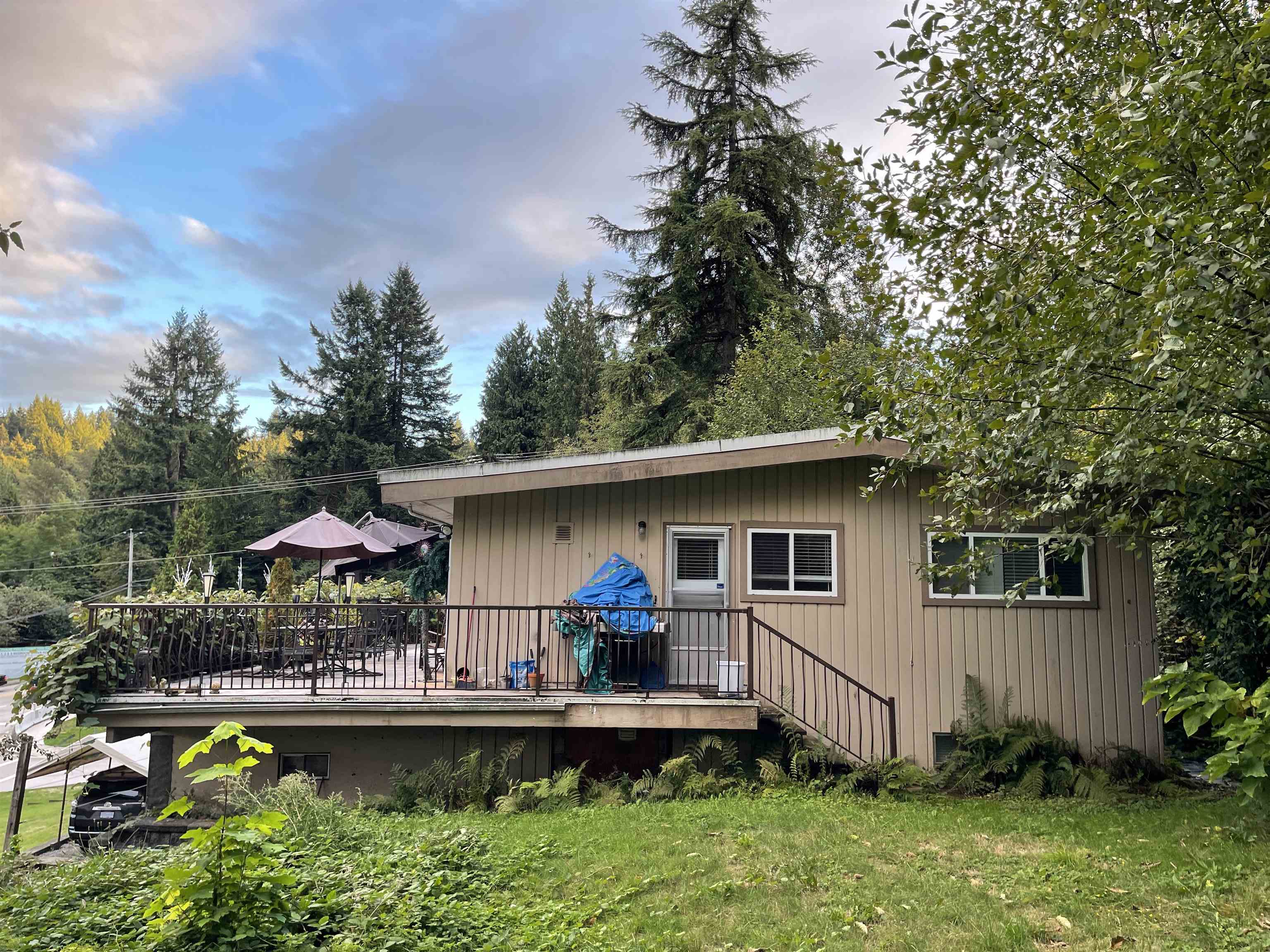 1940 ST JOHNS STREET, Port Moody