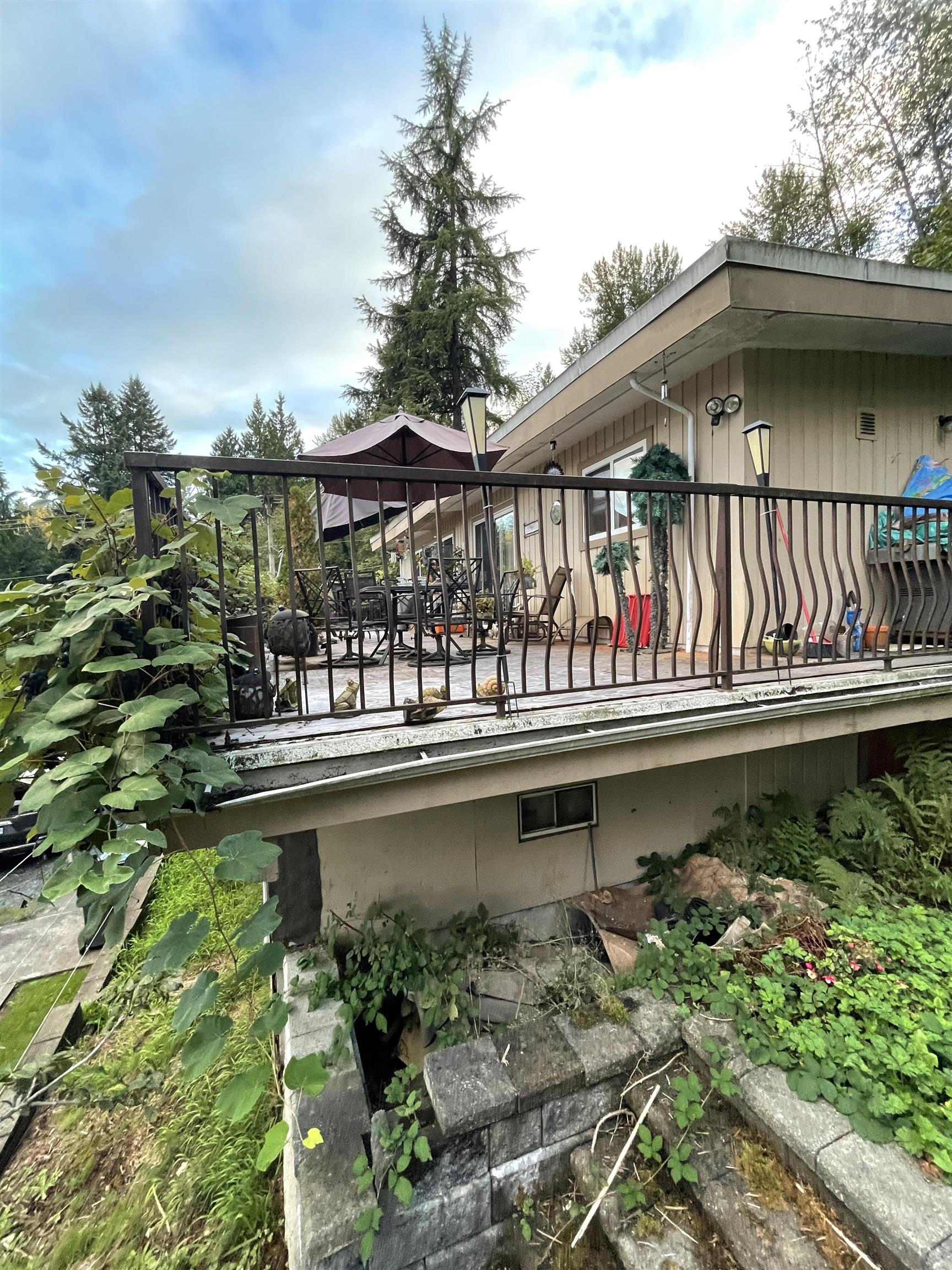 1940 ST JOHNS STREET, Port Moody