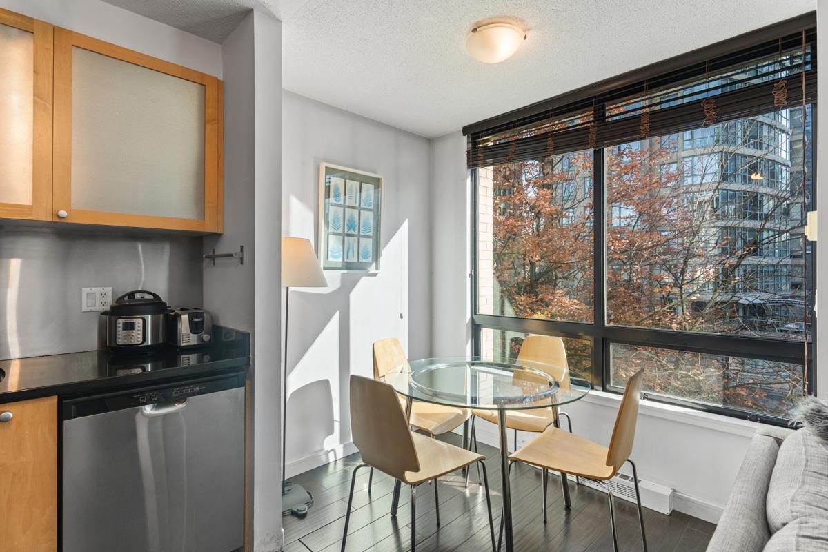 403 1003 BURNABY STREET, Vancouver Unit: 403