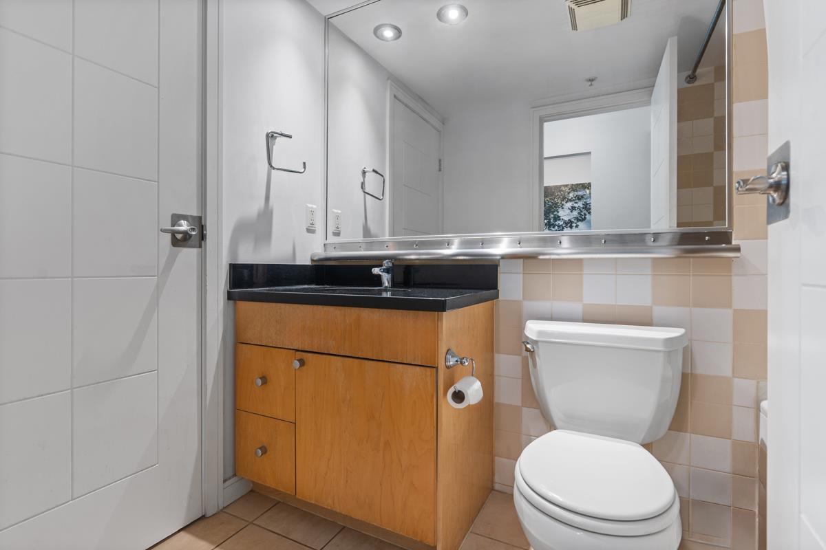 403 1003 BURNABY STREET, Vancouver Unit: 403