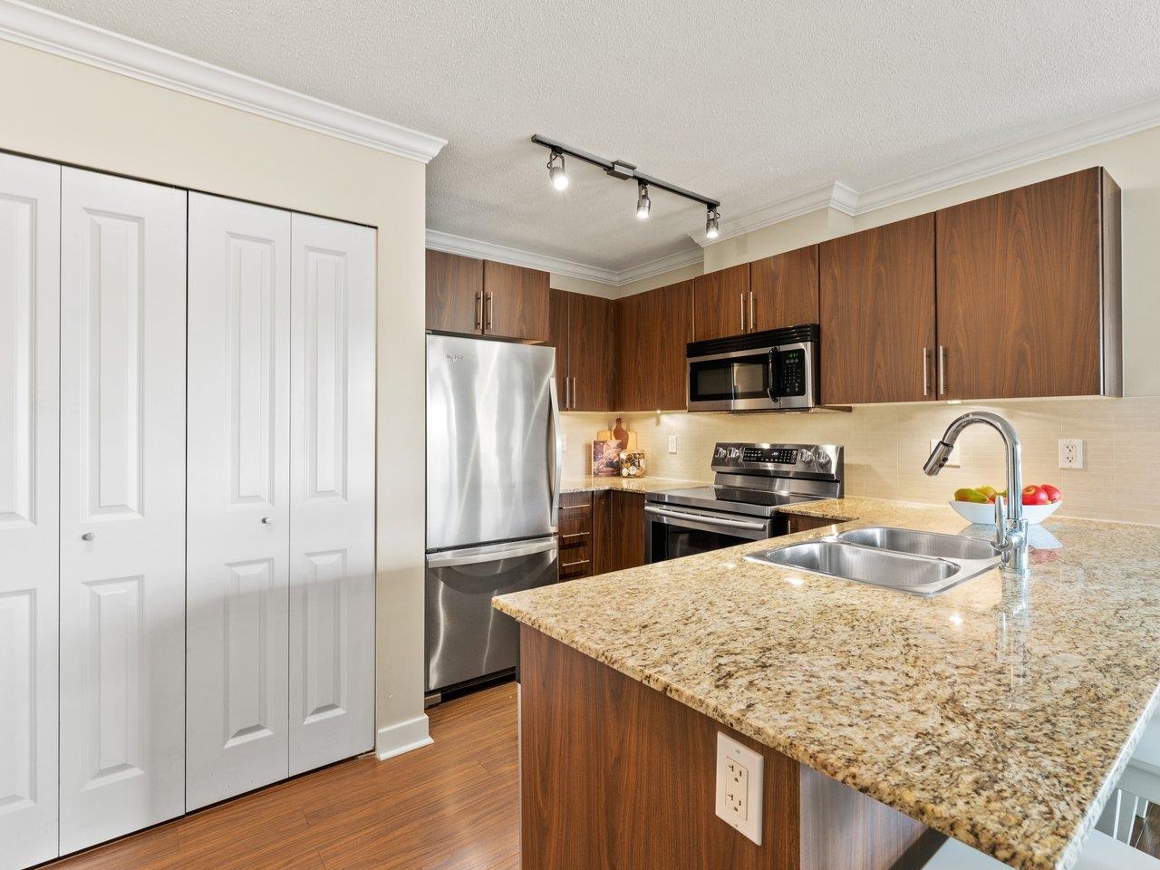 B203 8929 202 STREET, Langley Unit: B203