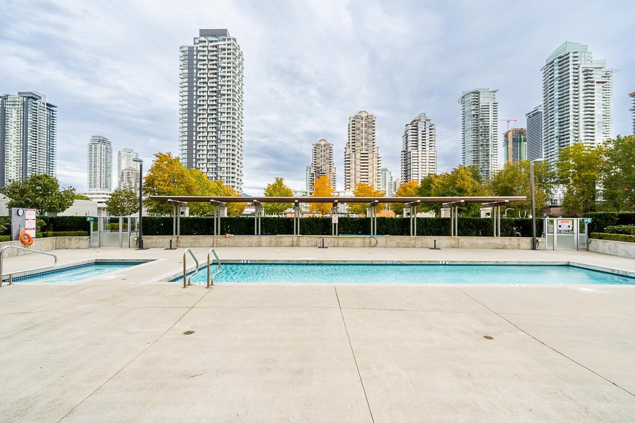 2808 2388 MADISON AVENUE, Burnaby Unit: 2808
