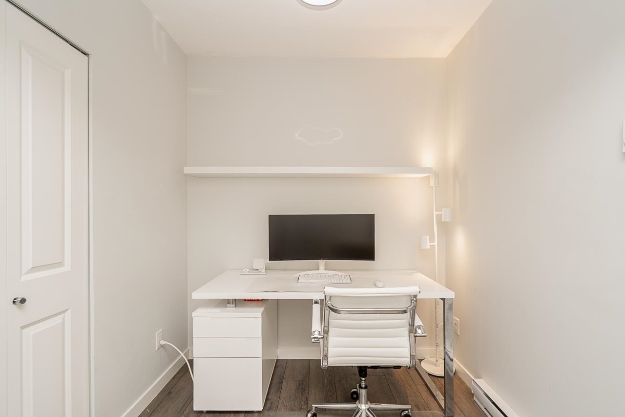 2808 2388 MADISON AVENUE, Burnaby Unit: 2808