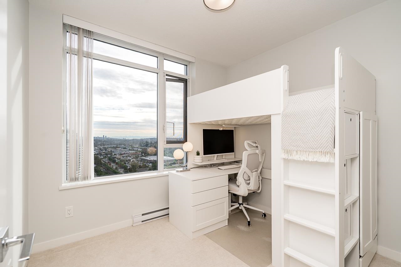 2808 2388 MADISON AVENUE, Burnaby Unit: 2808