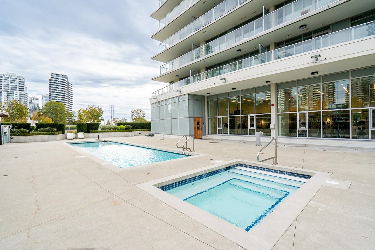 2808 2388 MADISON AVENUE, Burnaby Unit: 2808