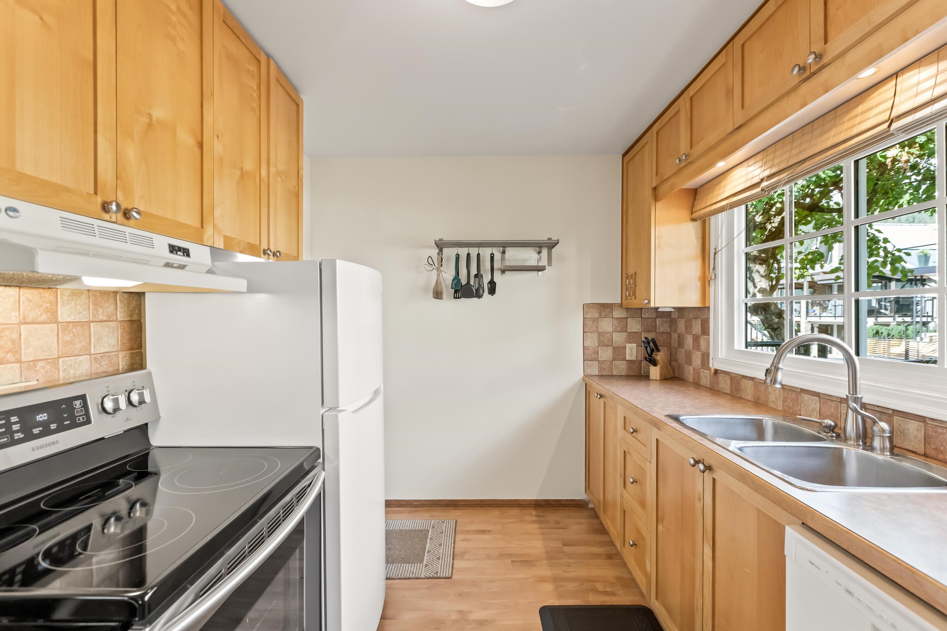 279 FIR STREET, Chilliwack