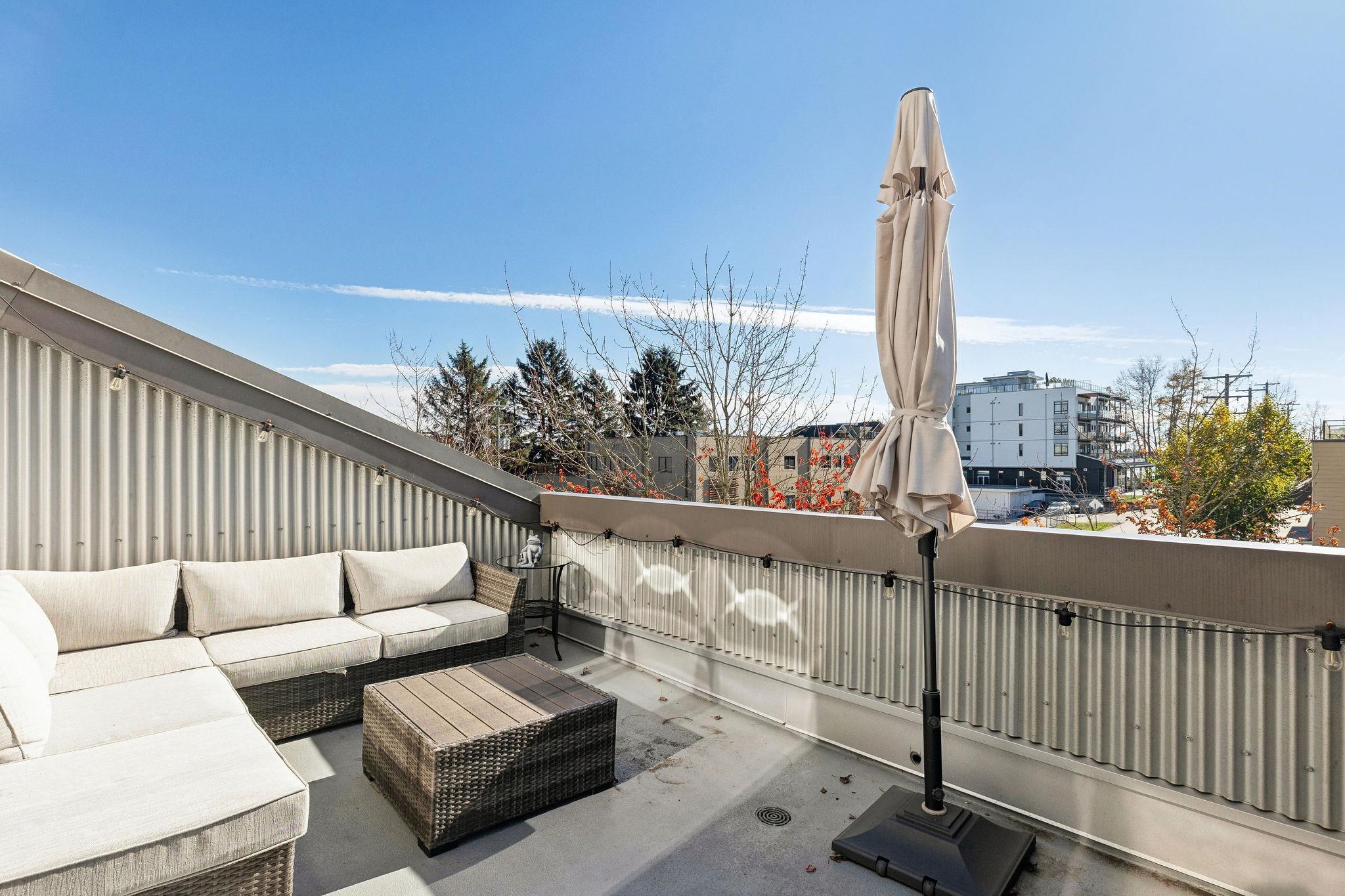 220 6111 LONDON ROAD, Richmond Unit: 220