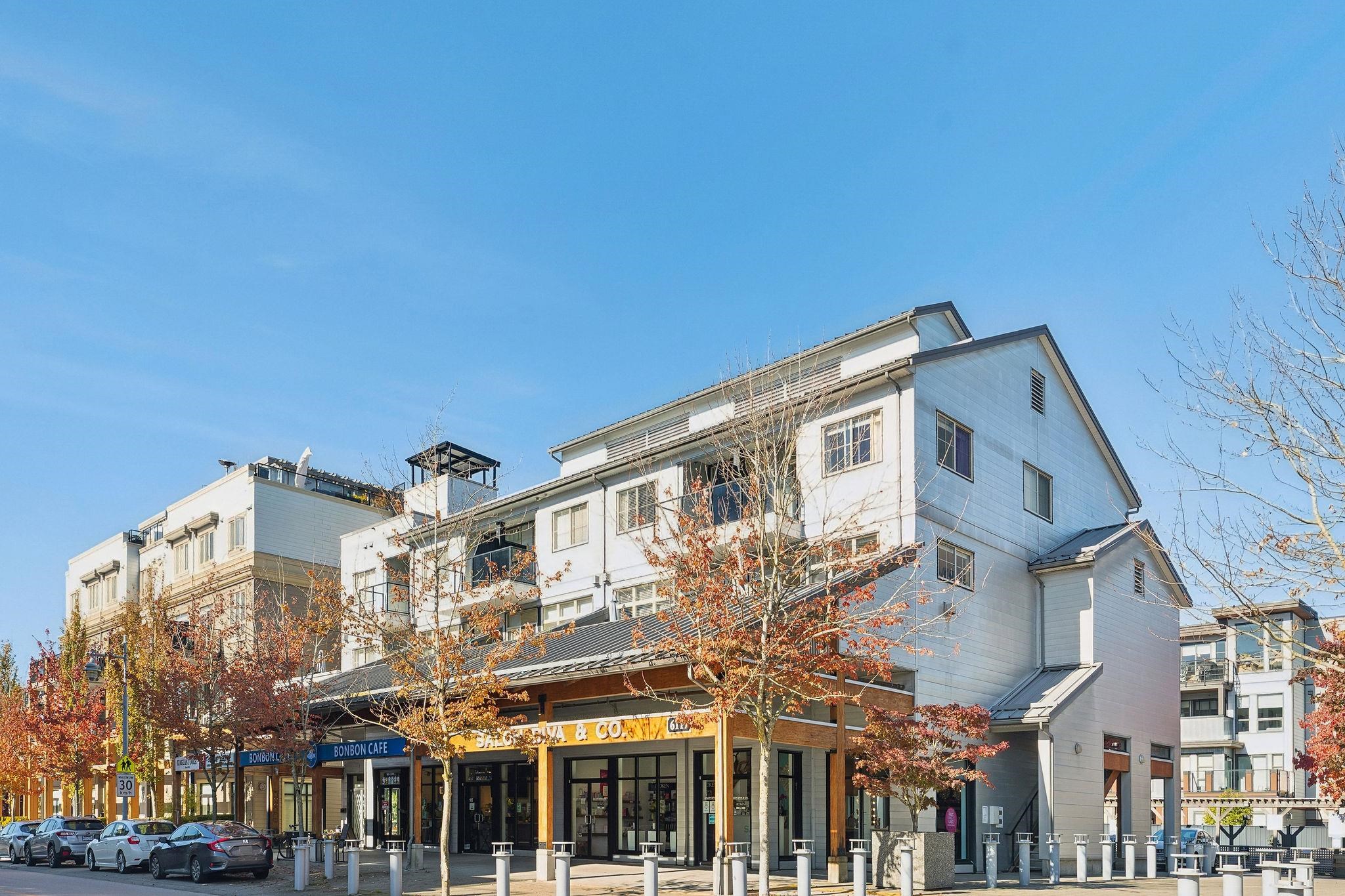 220 6111 LONDON ROAD, Richmond Unit: 220