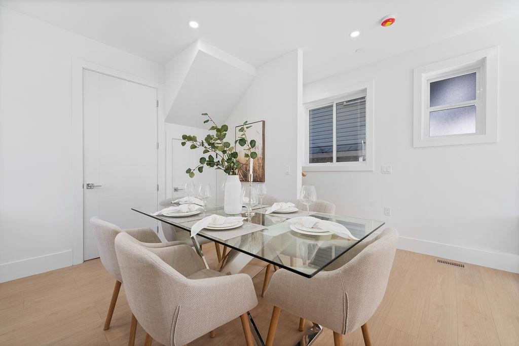 1 2447 E 41ST AVENUE, Vancouver Unit: 1