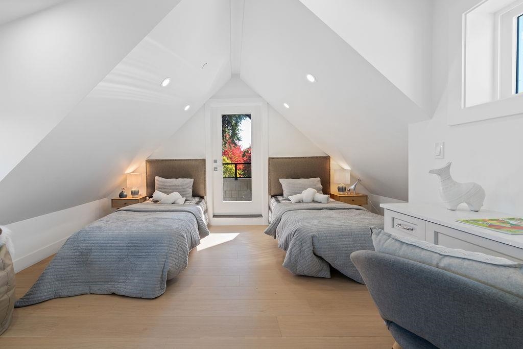 1 2447 E 41ST AVENUE, Vancouver Unit: 1