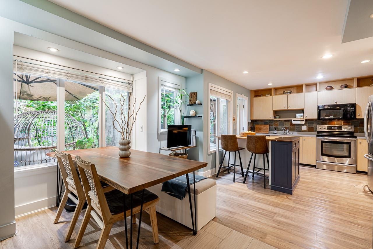 45 18883 65 AVENUE, Surrey Unit: 45