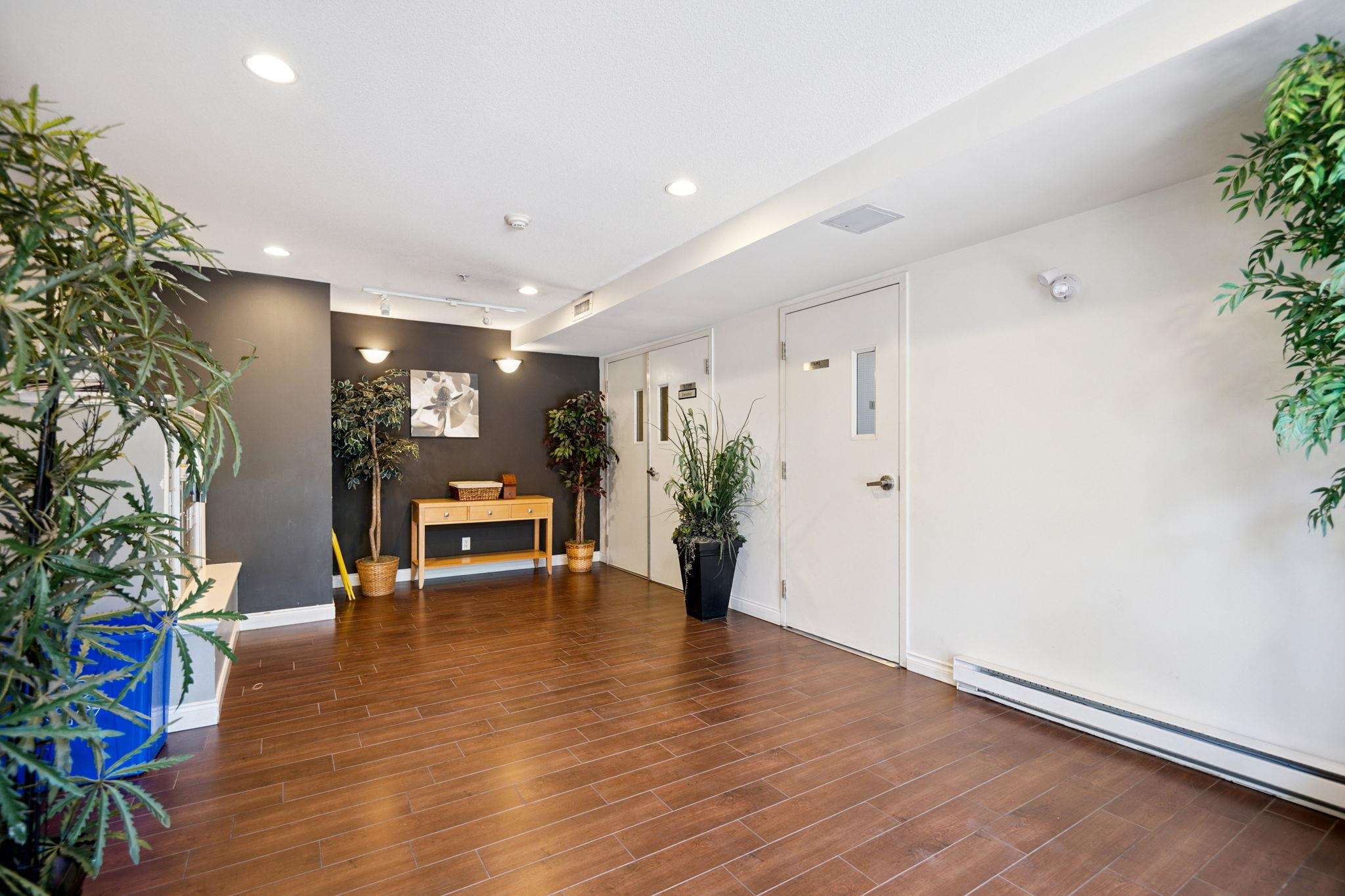 211 5454 198 STREET, Langley Unit: 211