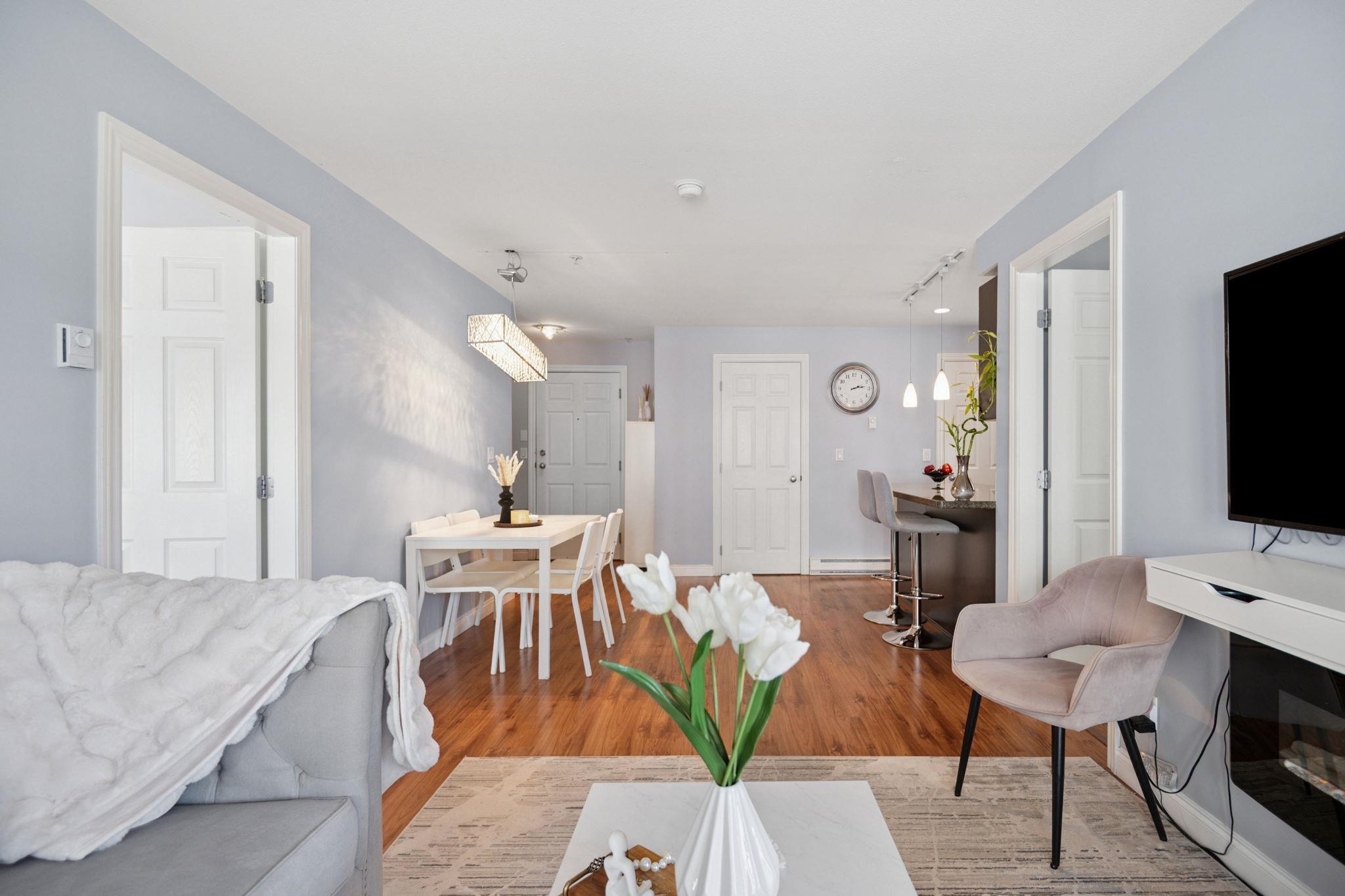 211 5454 198 STREET, Langley Unit: 211