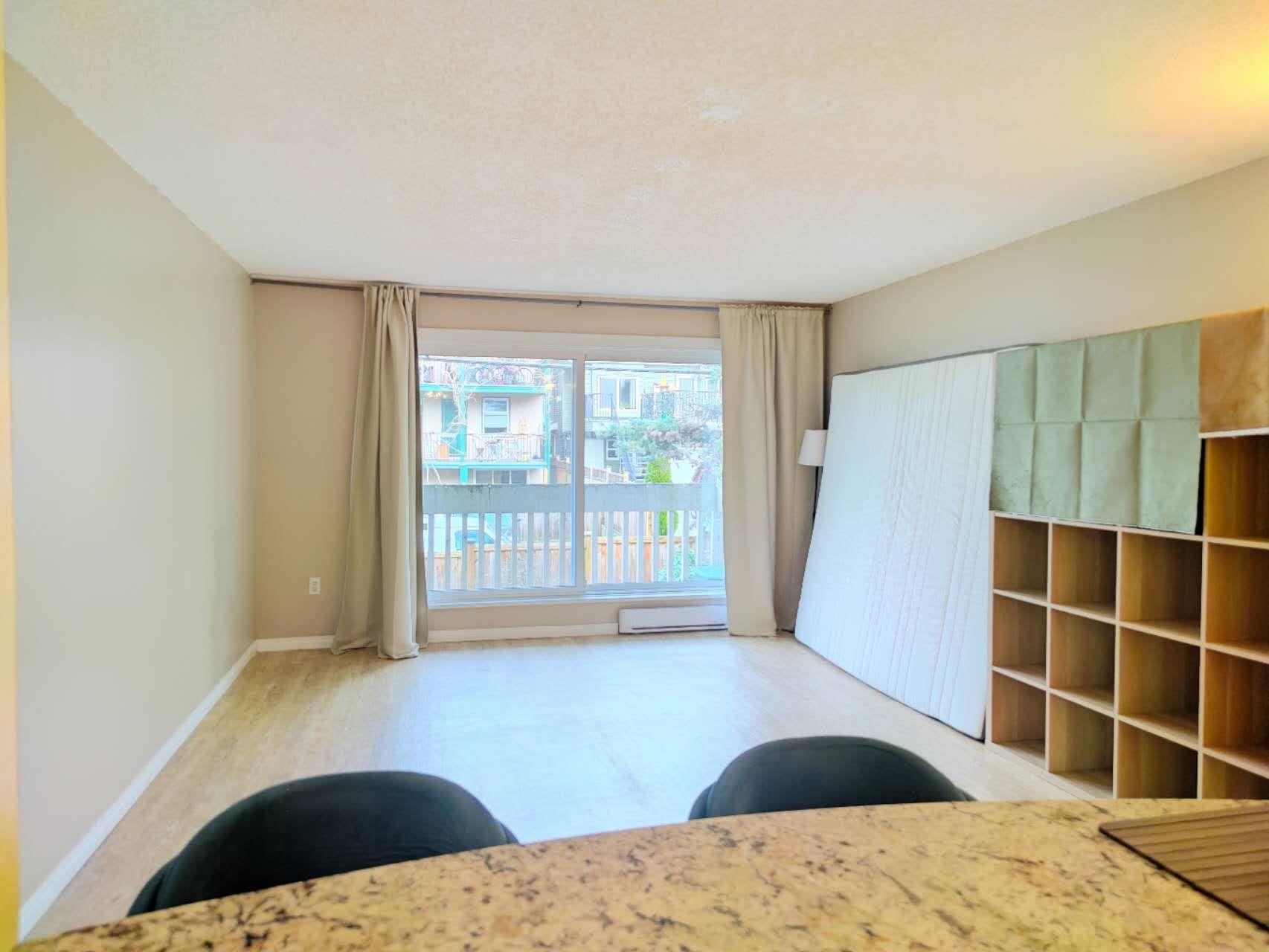 210 1545 E 2ND AVENUE, Vancouver Unit: 210