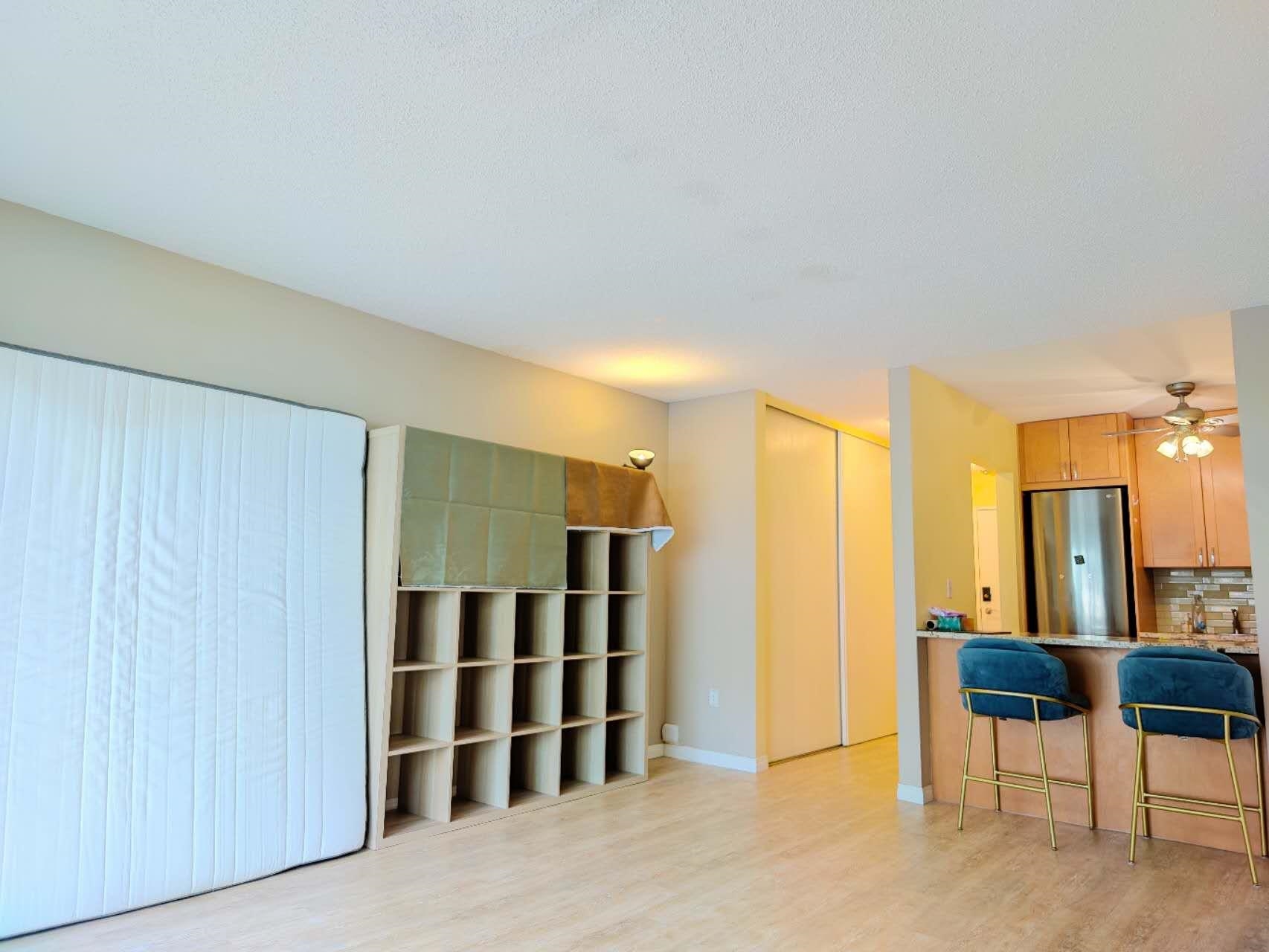 210 1545 E 2ND AVENUE, Vancouver Unit: 210