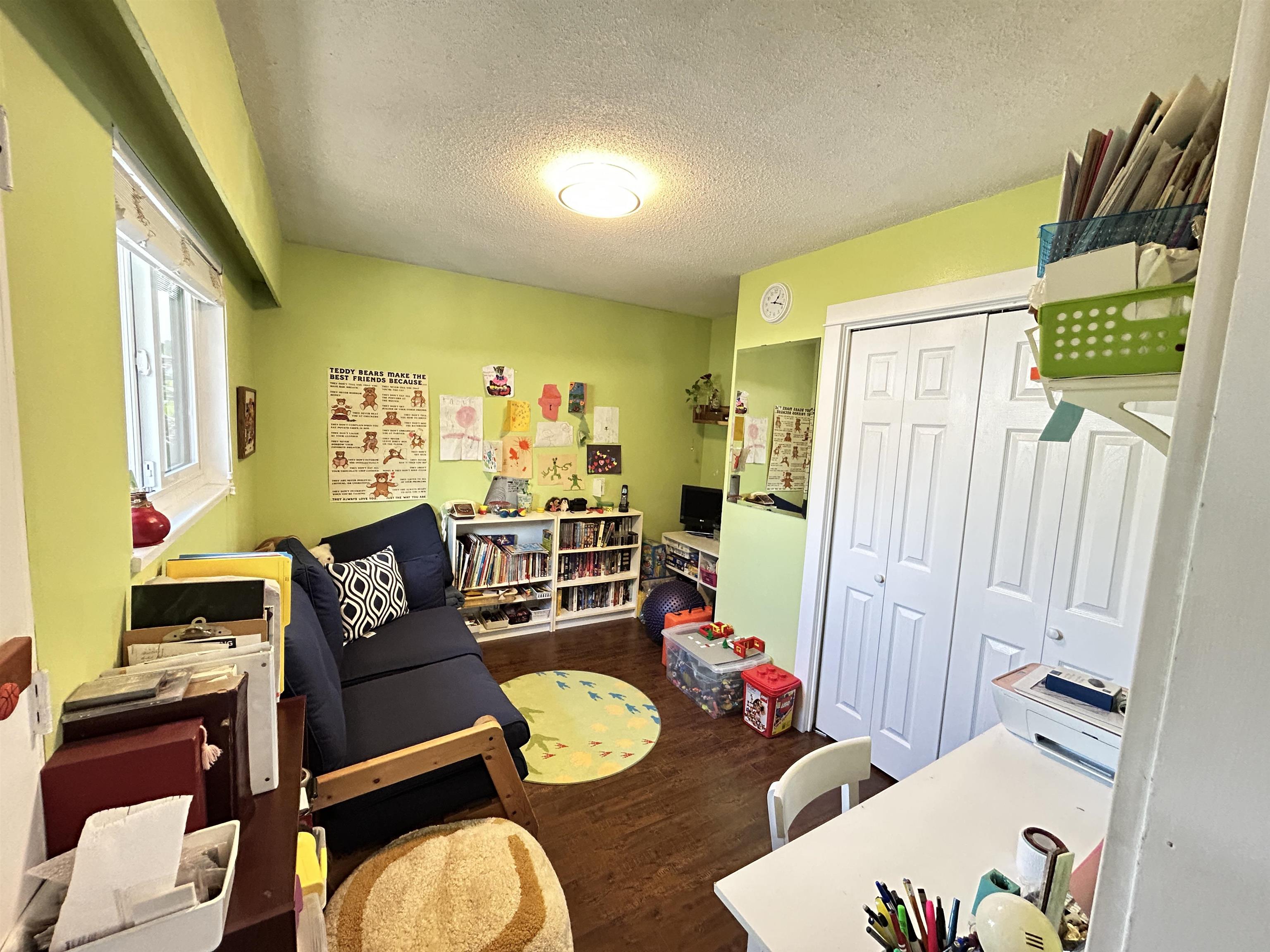 1798 GARDEN AVENUE, North Vancouver