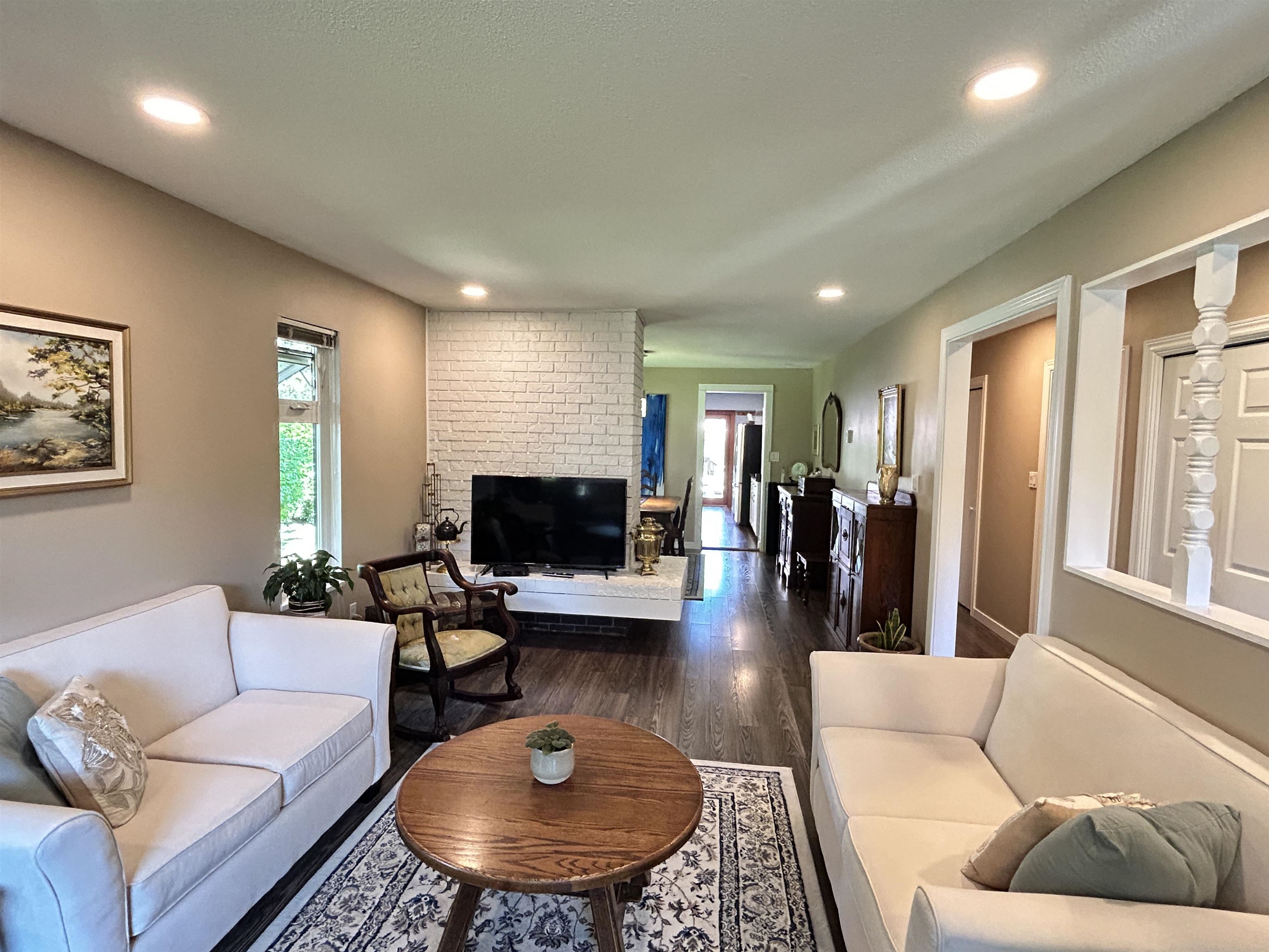 1798 GARDEN AVENUE, North Vancouver