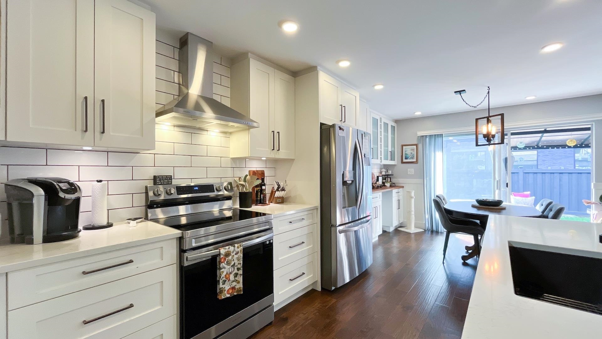 107 19352 FRASER HIGHWAY, Surrey Unit: 107