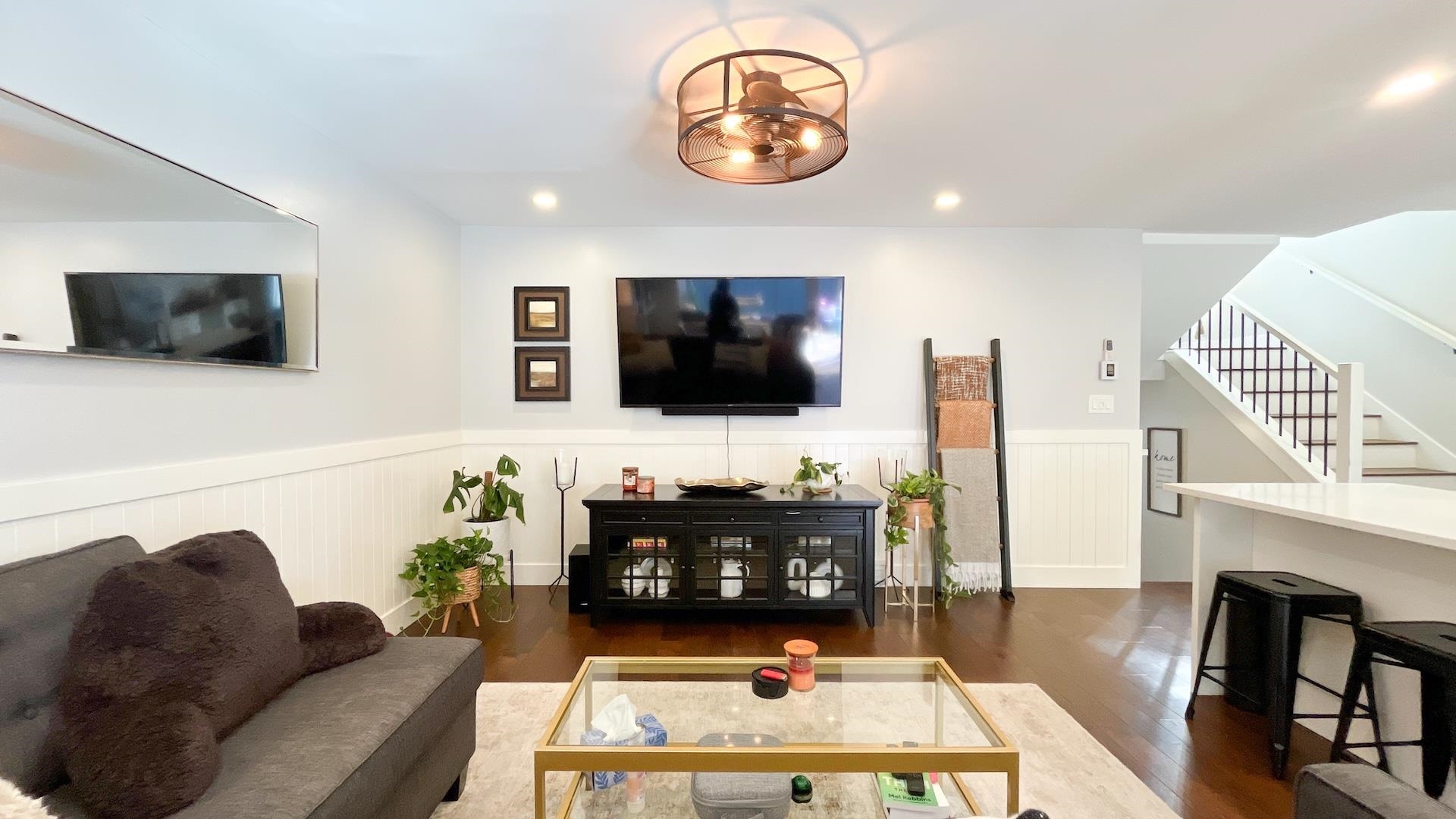 107 19352 FRASER HIGHWAY, Surrey Unit: 107