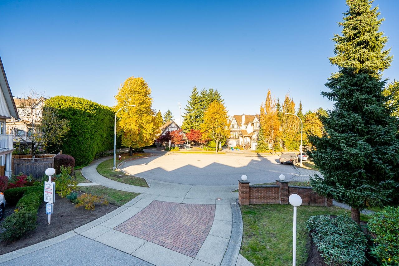 9 22728 NORTON COURT, Richmond Unit: 9